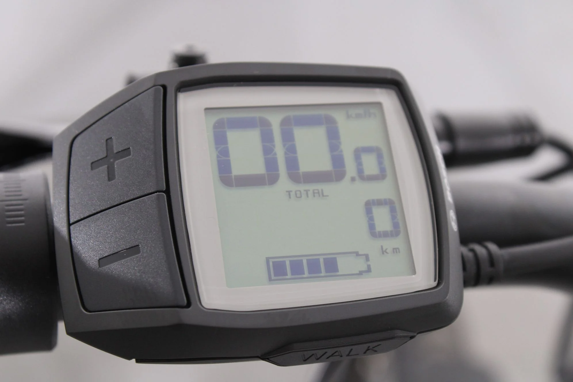 Cube Compact Hybrid - Image 9