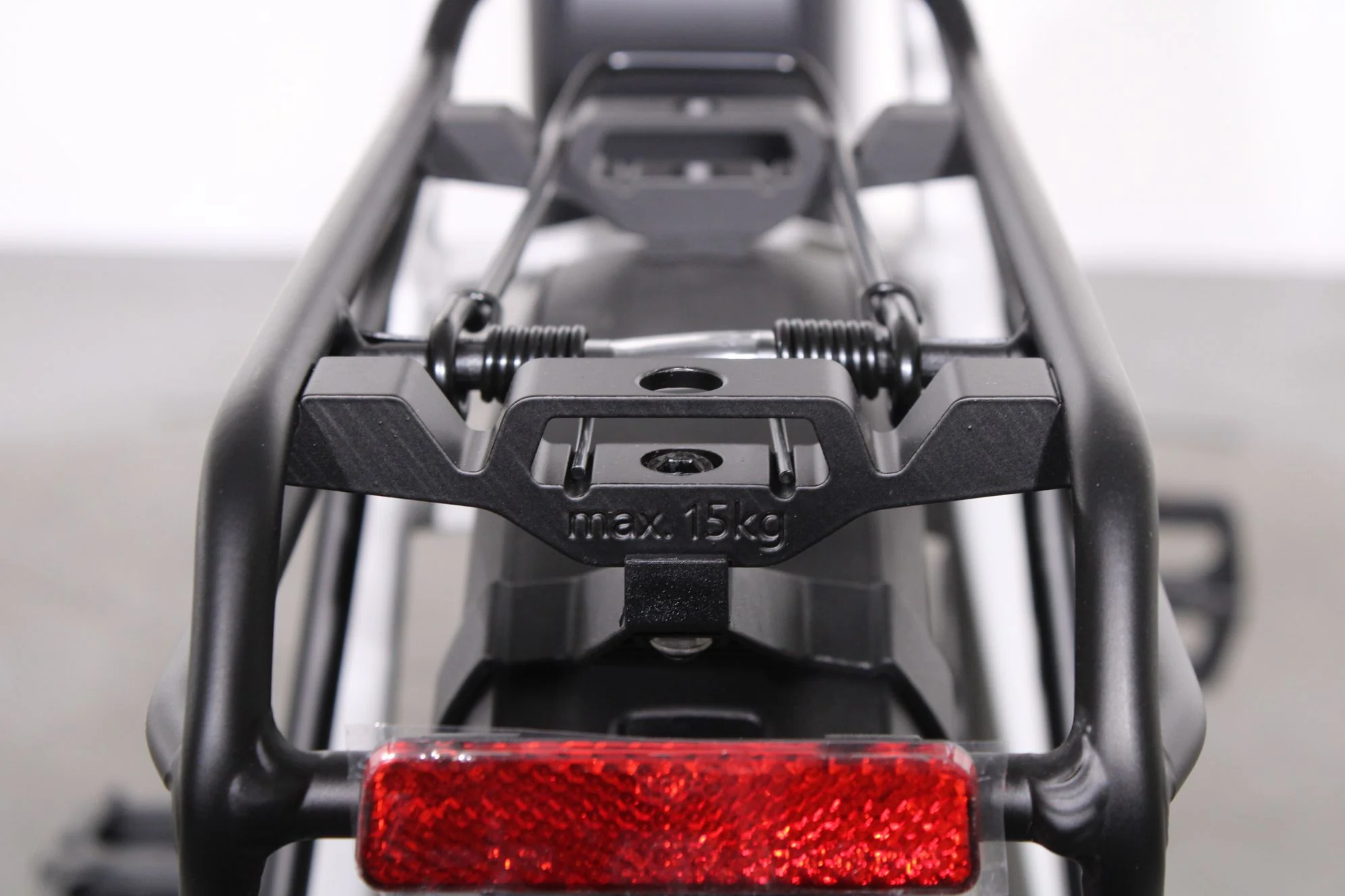 Cube Compact Hybrid - Image 8
