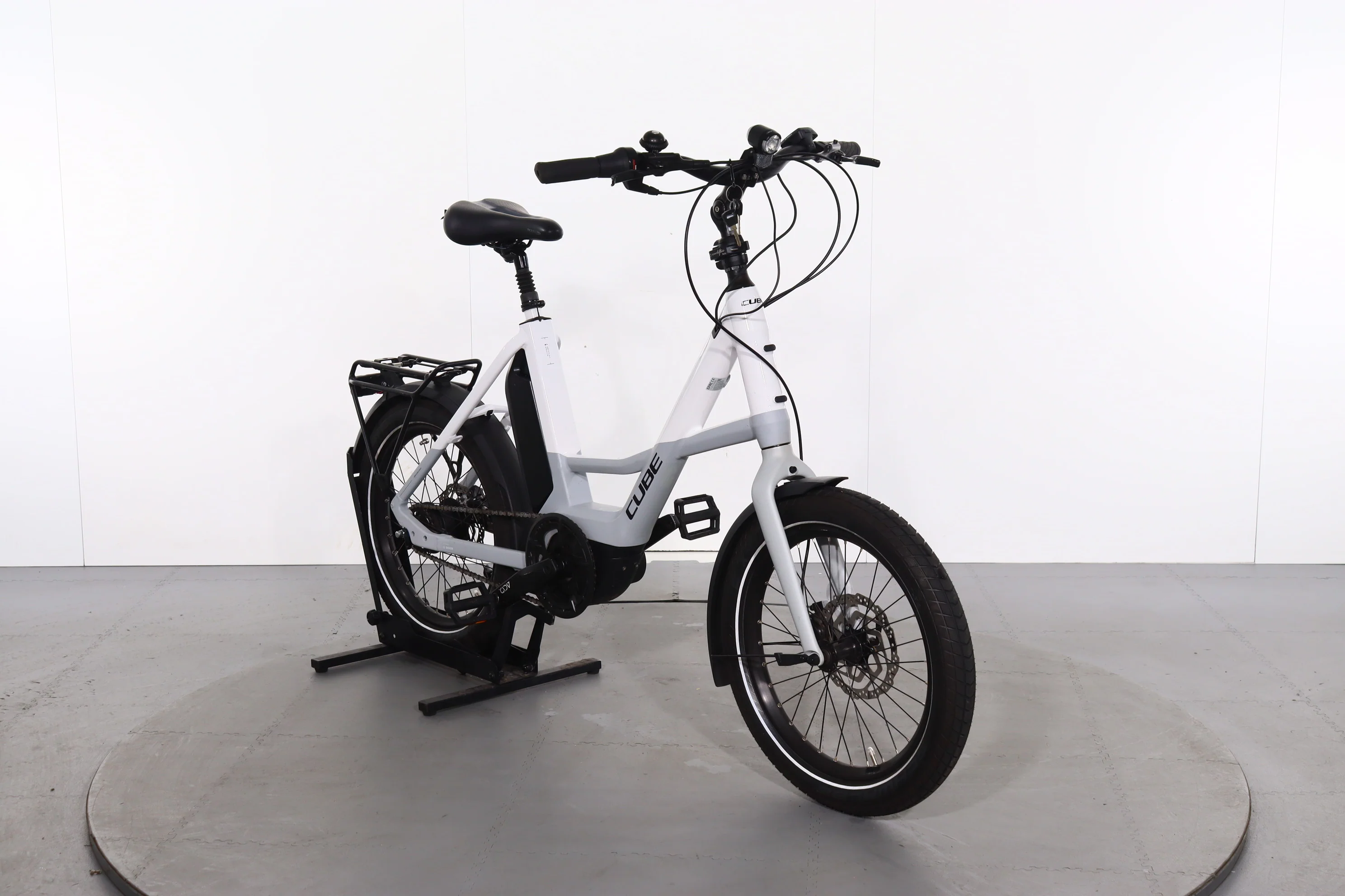 Cube Compact Hybrid - Image 3