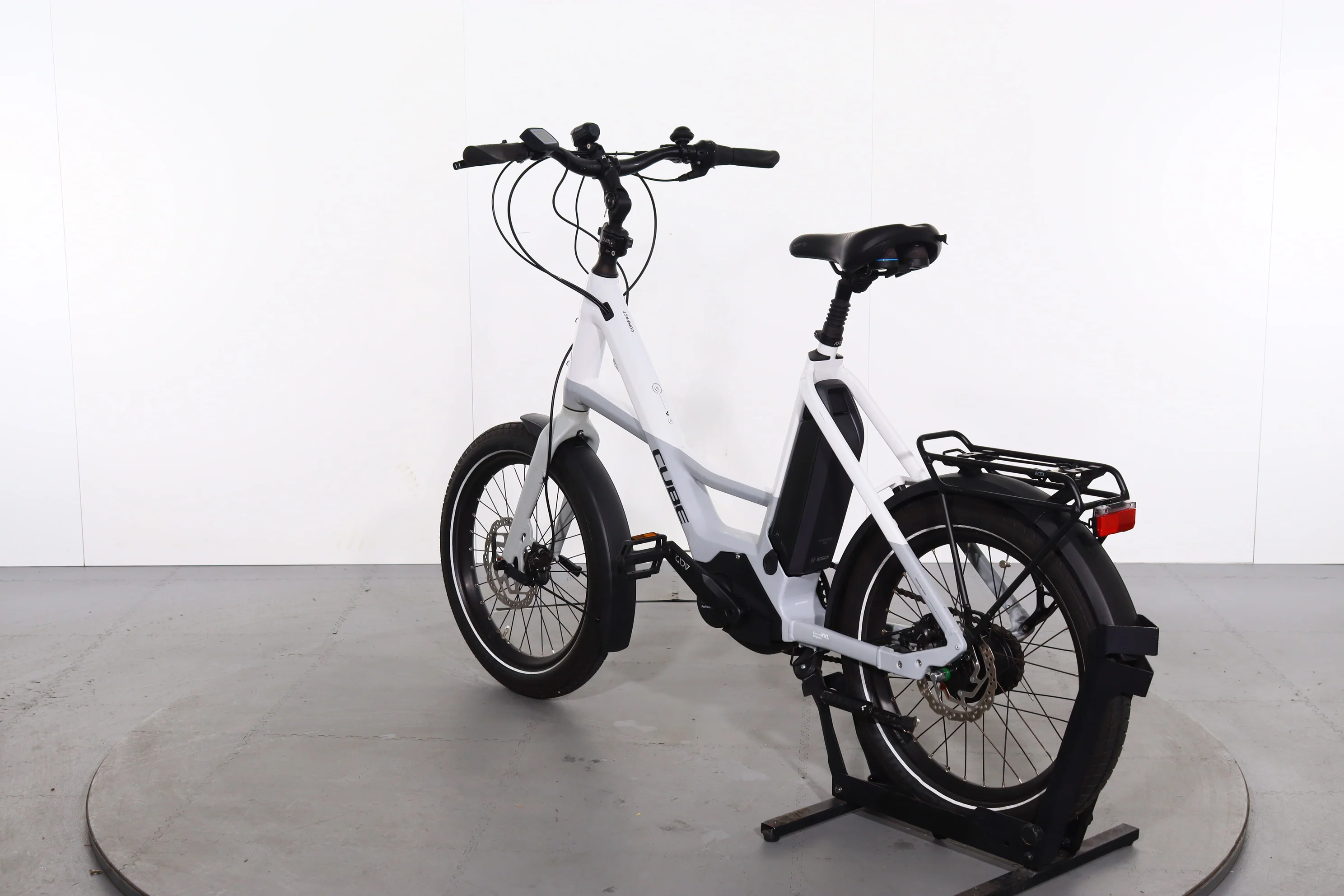 Cube Compact Hybrid - Image 6