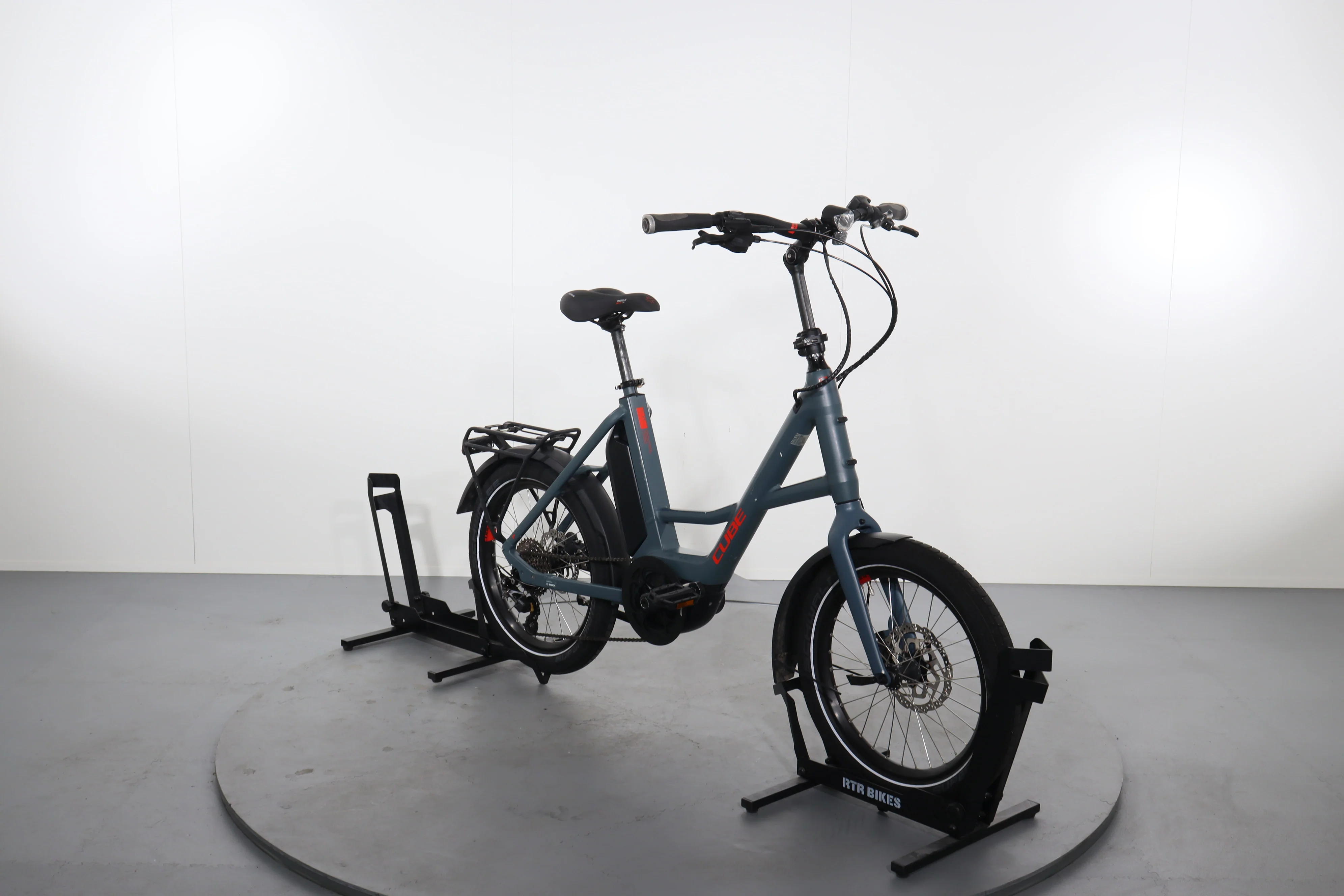 Cube Compact Sport Hybrid - Image 2