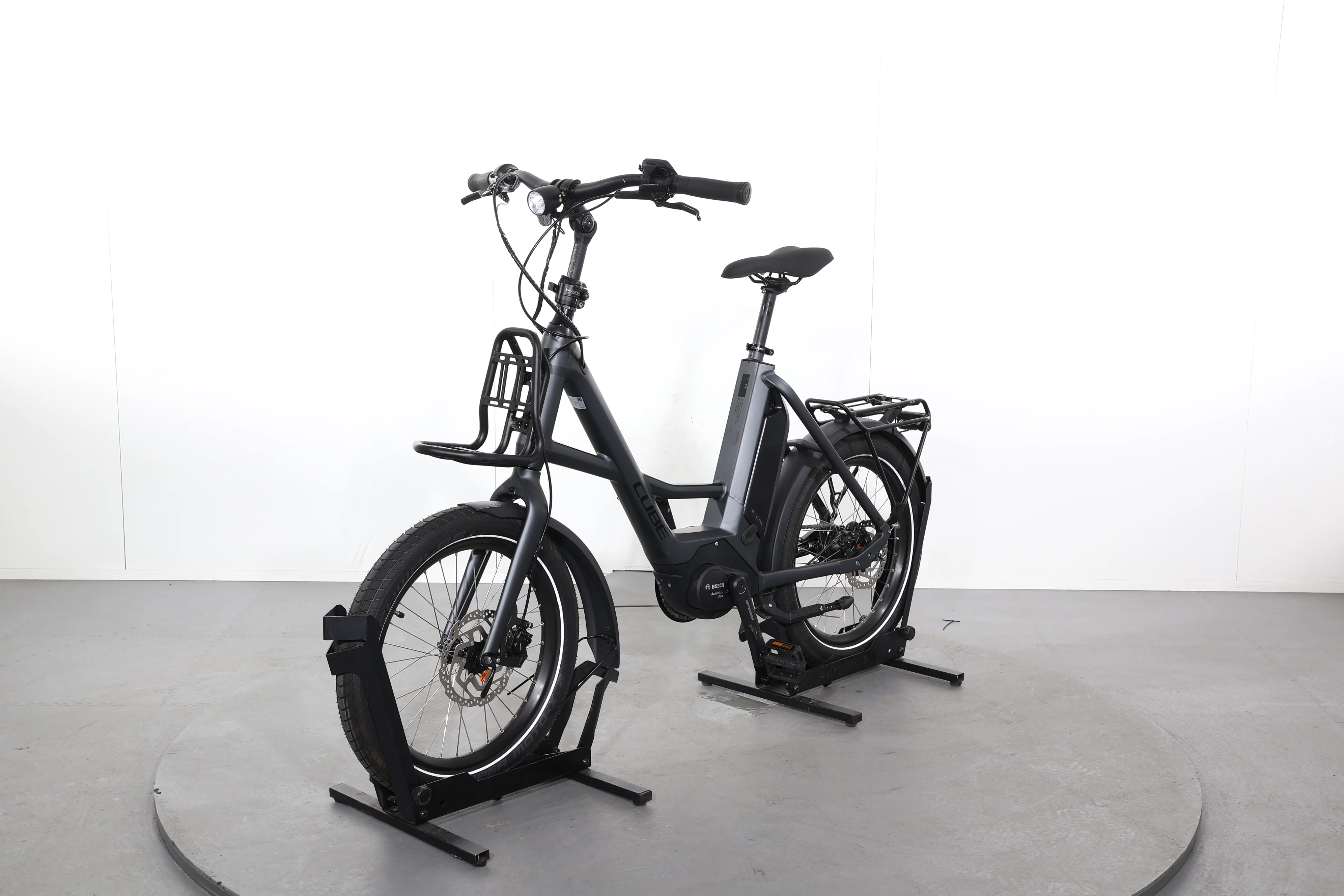 Cube Compact Hybrid - Image 3