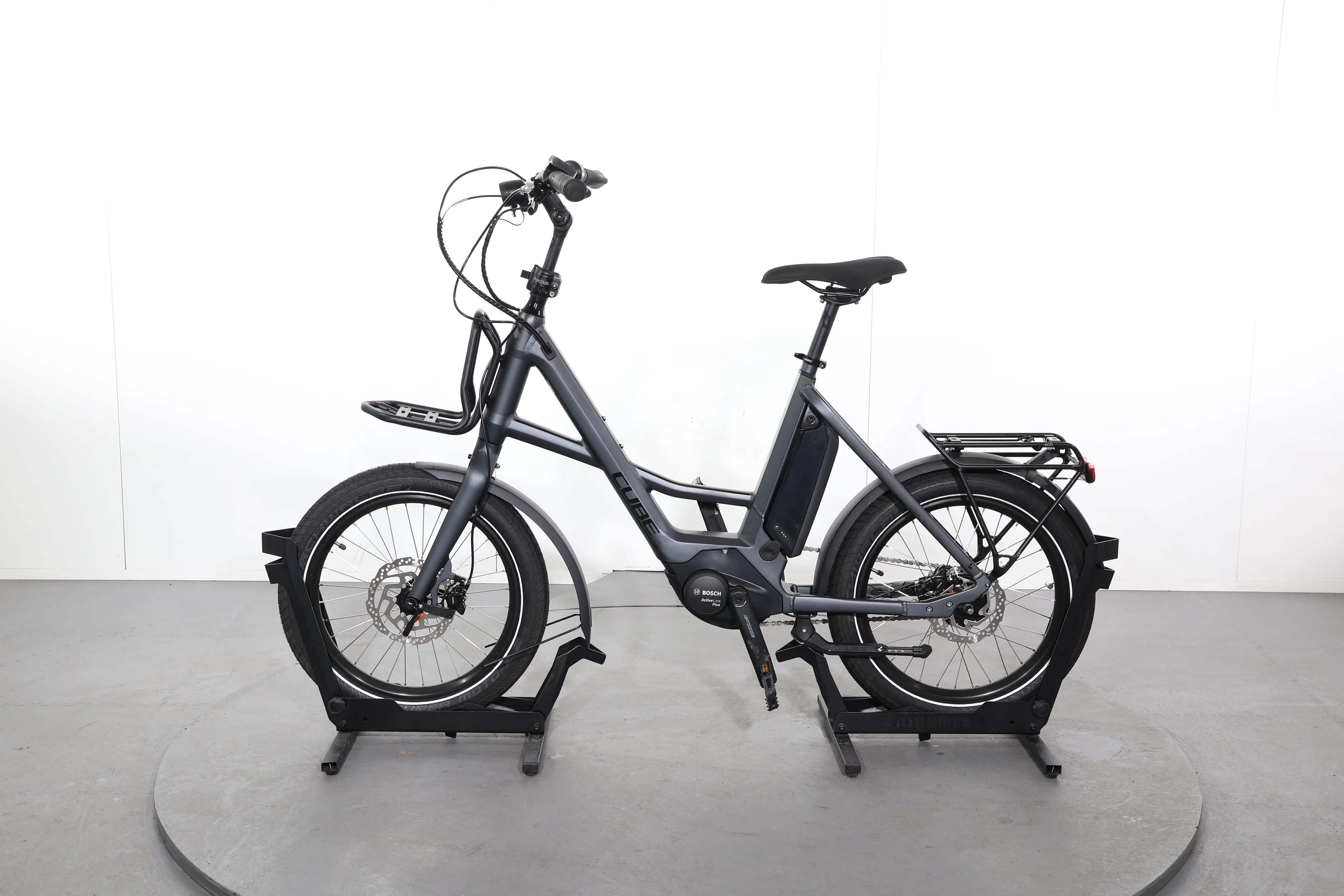 Cube Compact Hybrid - Image 4