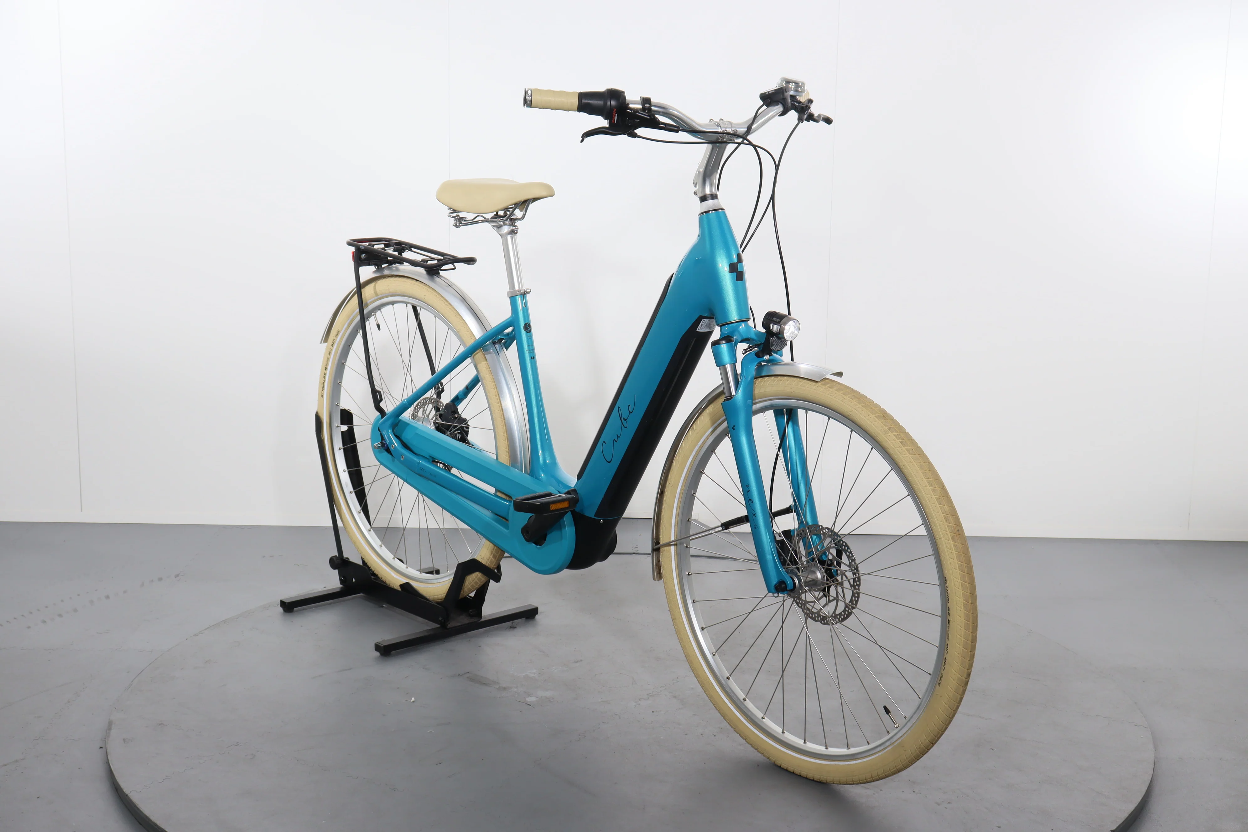 Cube Ella Cruise Hybrid - Image 2