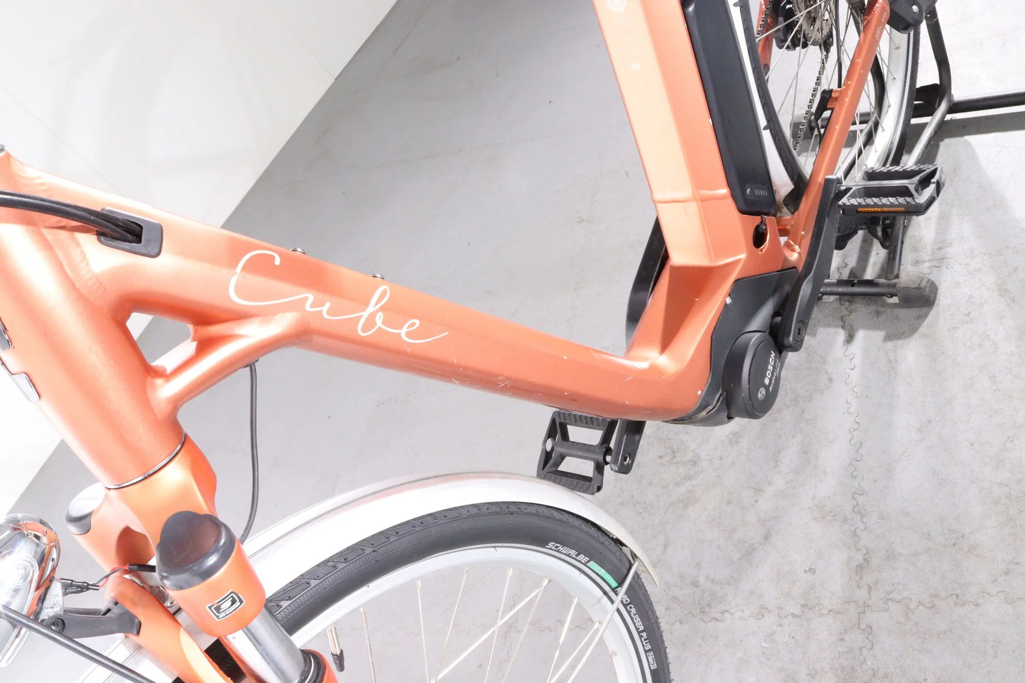 Cube Ella Ride Hybrid 400 - Image 9