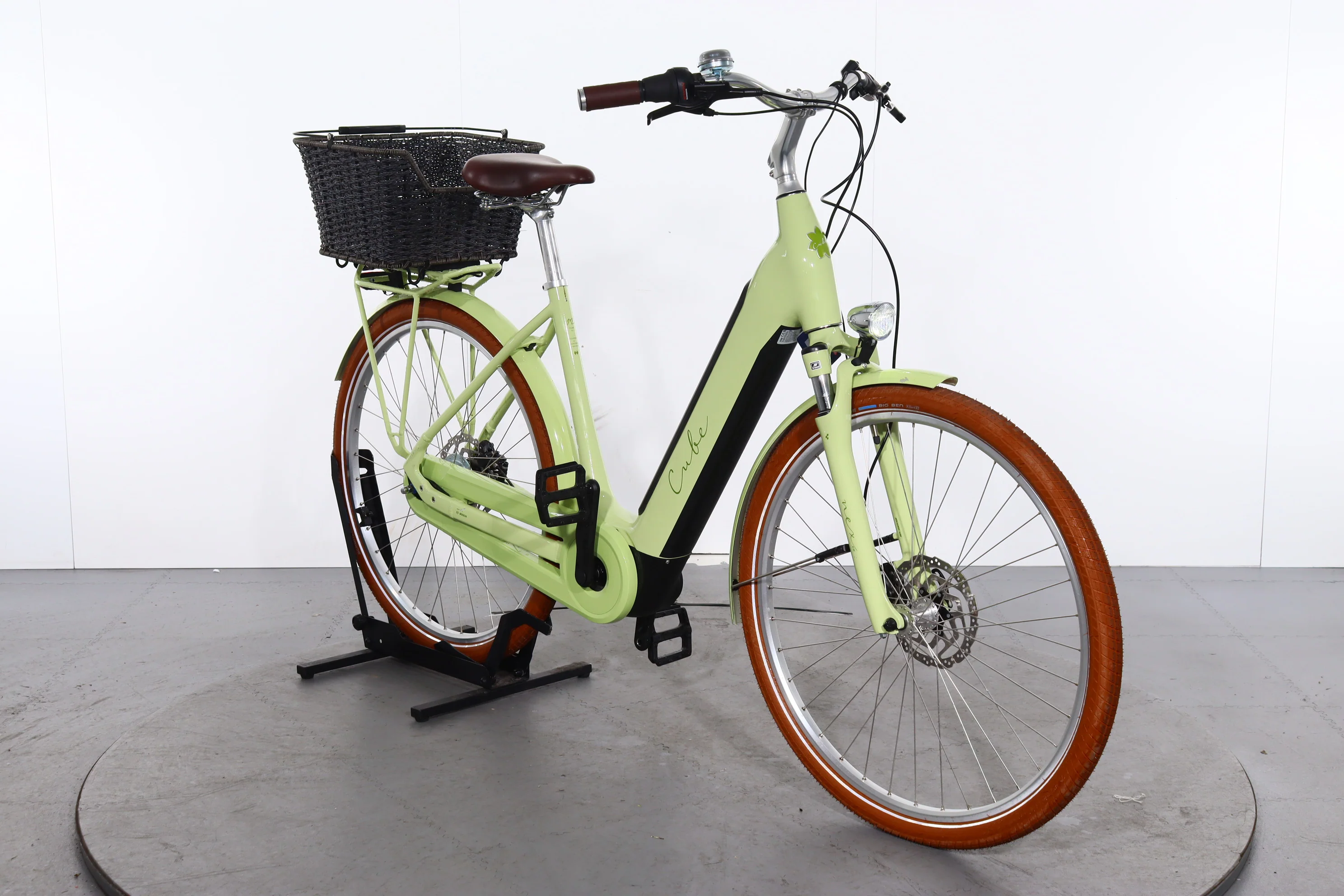 Cube Ella Ride Hybrid 500 - Image 3