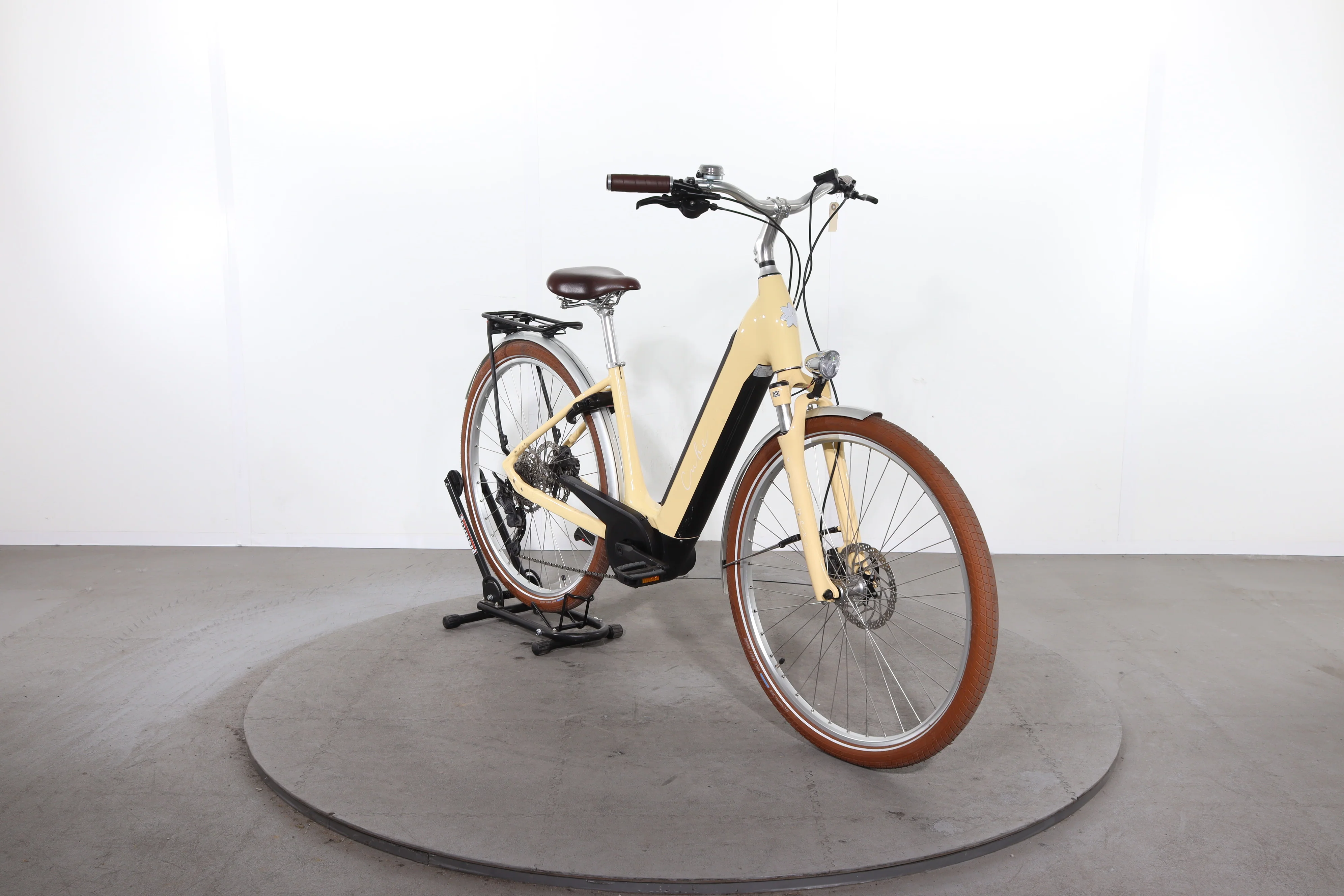 Cube Ella Ride Hybrid - Image 2