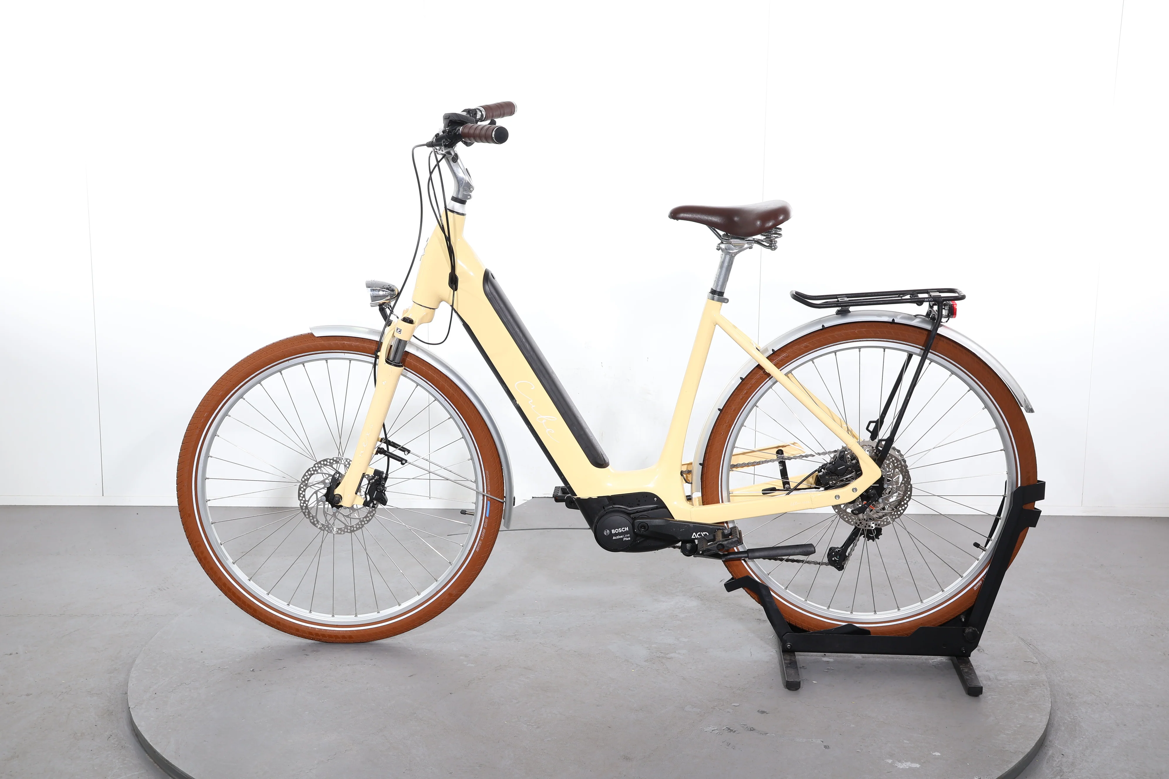 Cube Ella Ride Hybrid - Image 4
