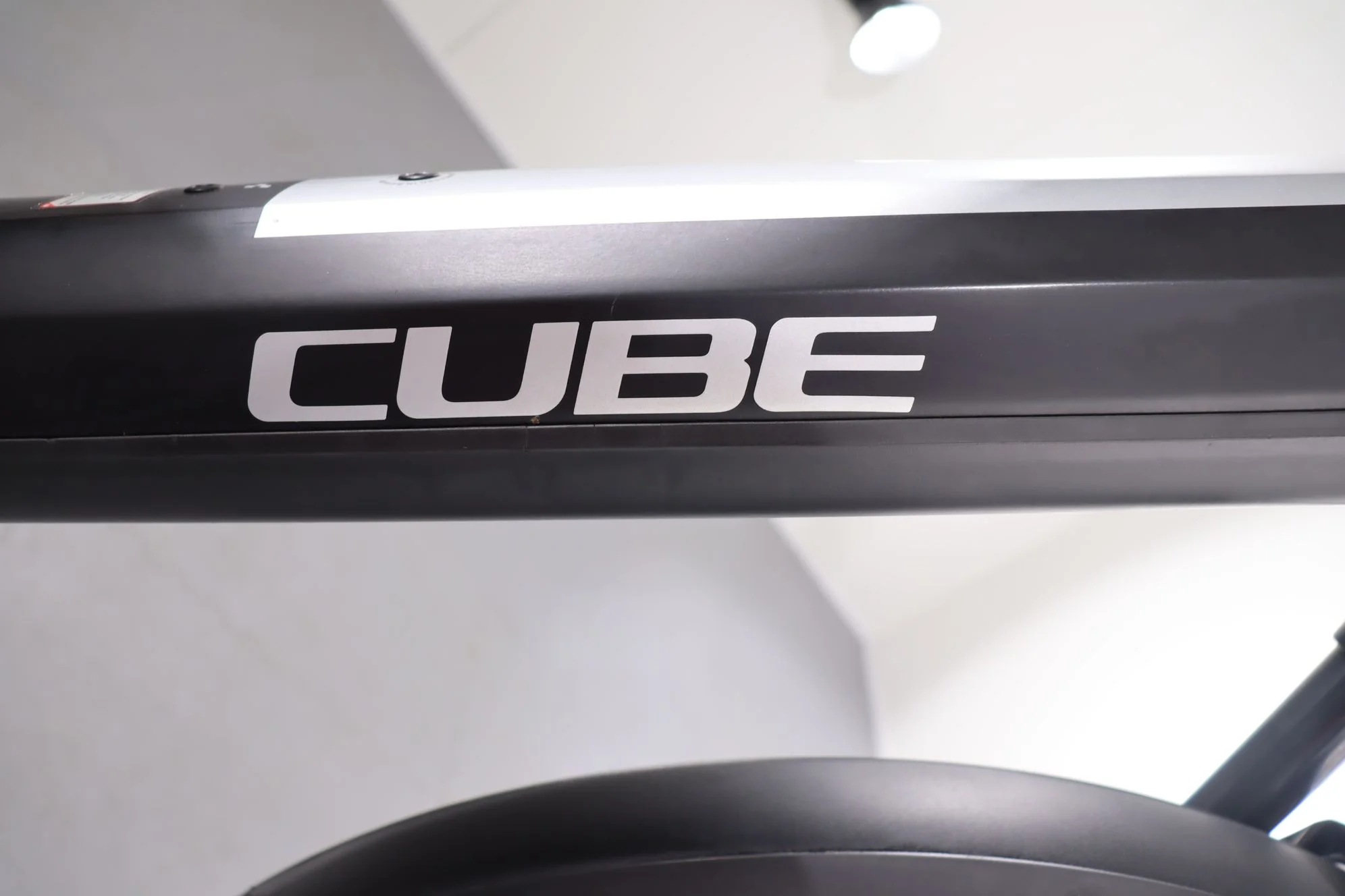 Cube Kathmandu Hybrid Exc 750 - Image 8