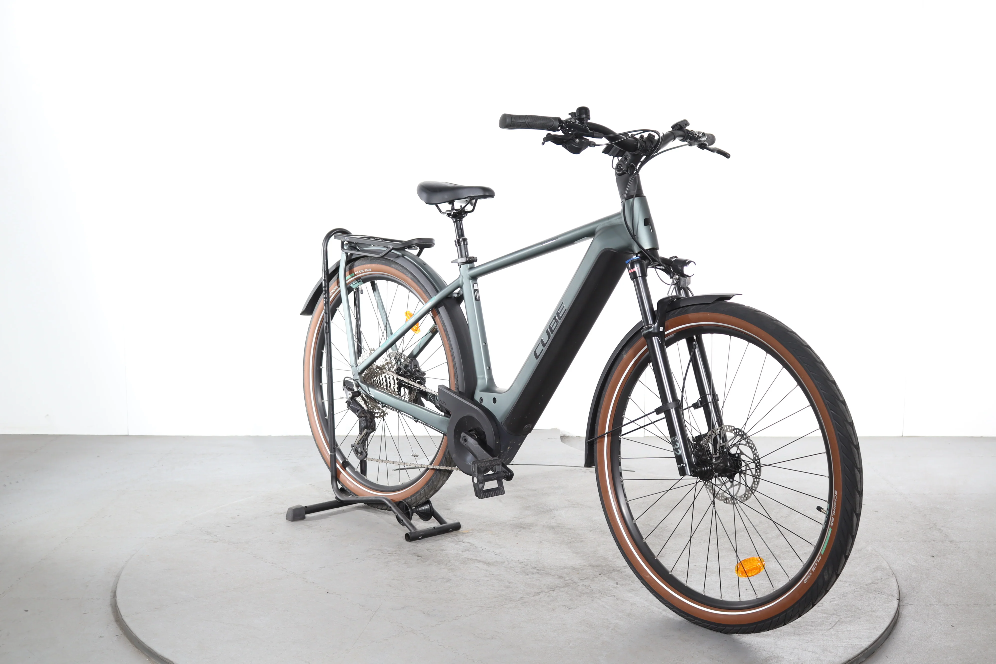 Cube Kathmandu Hybrid Exc 750 - Image 2