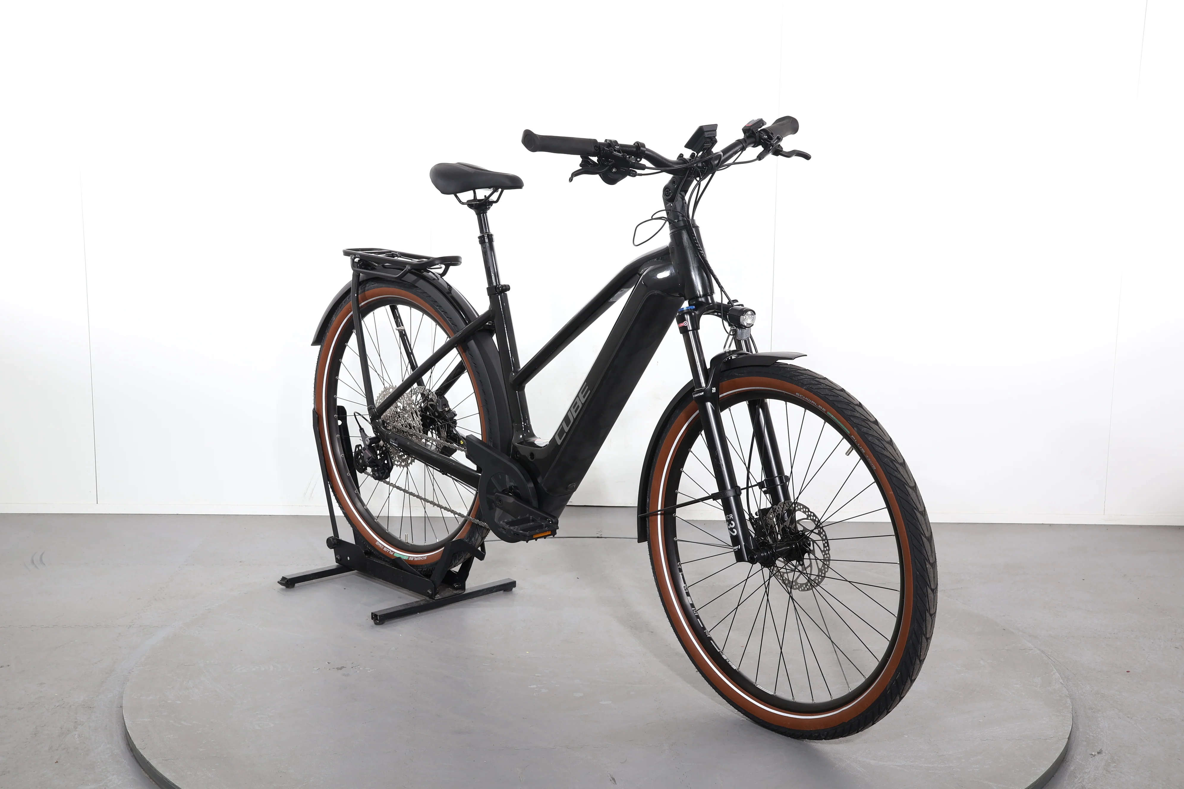 Cube Kathmandu Hybrid EXC 750 - Image 2