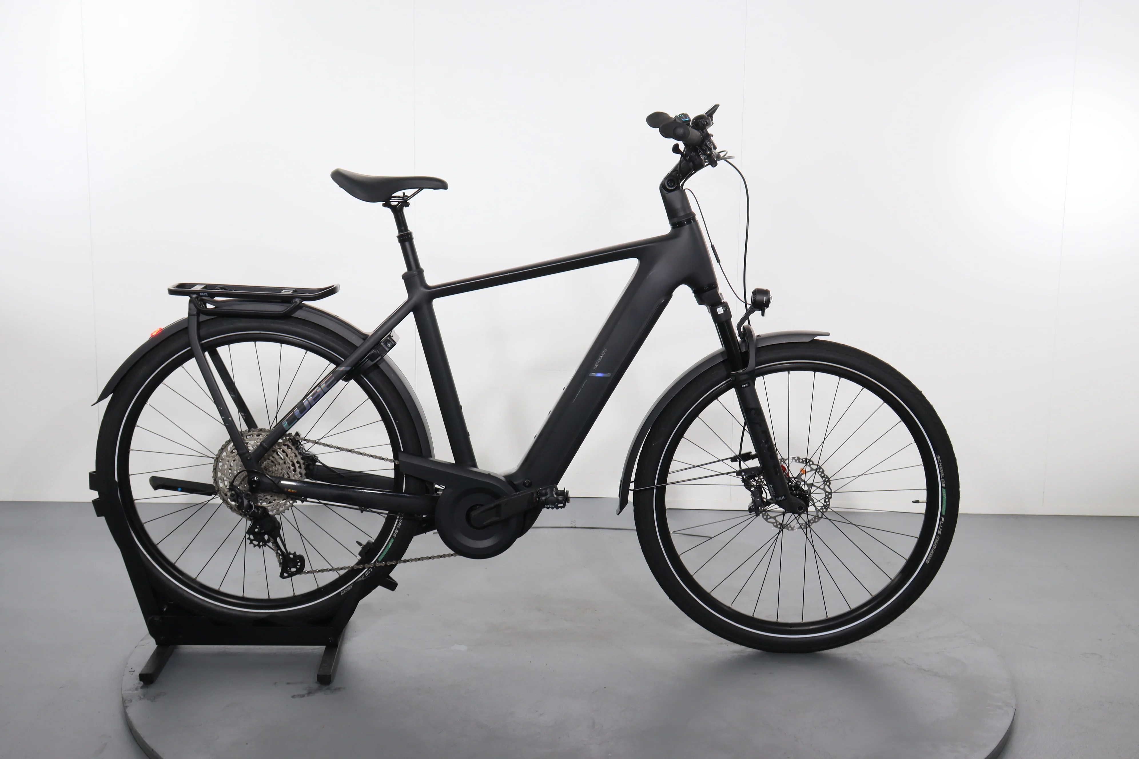Cube Kathmandu Hybrid EXC 800