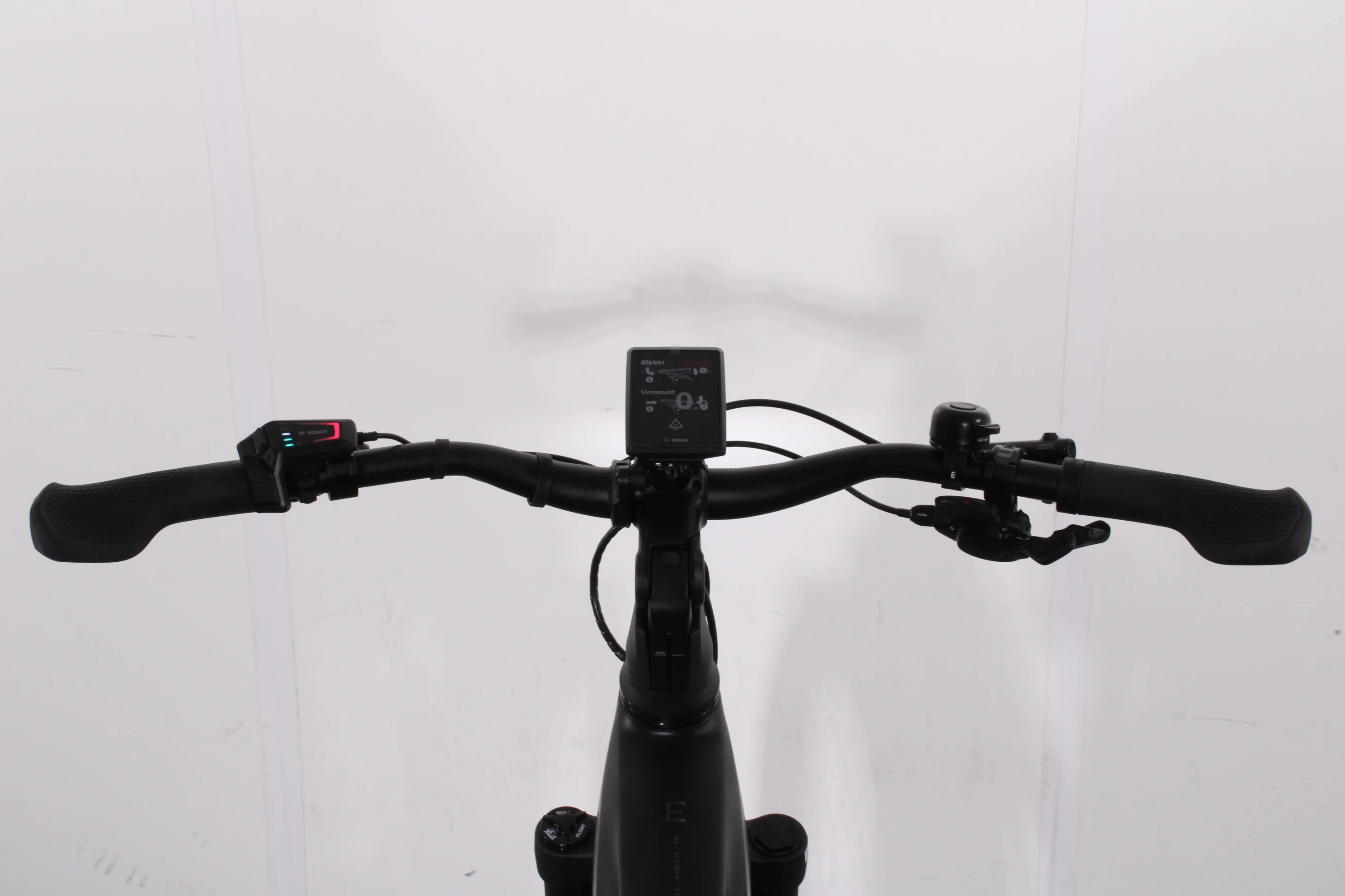 Cube Kathmandu Hybrid EXC - Image 7