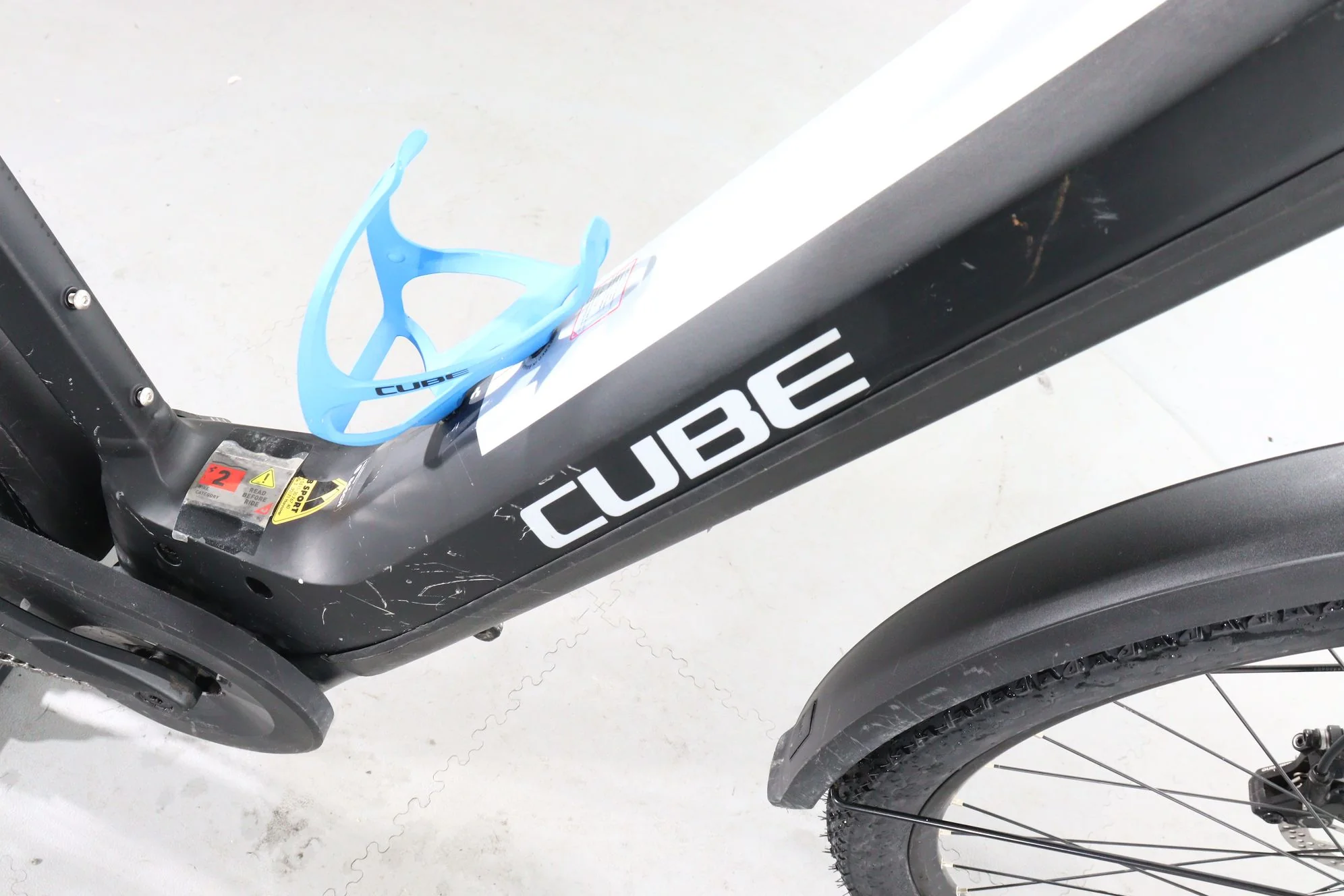 Cube Kathmandu Hybrid EXC - Image 9