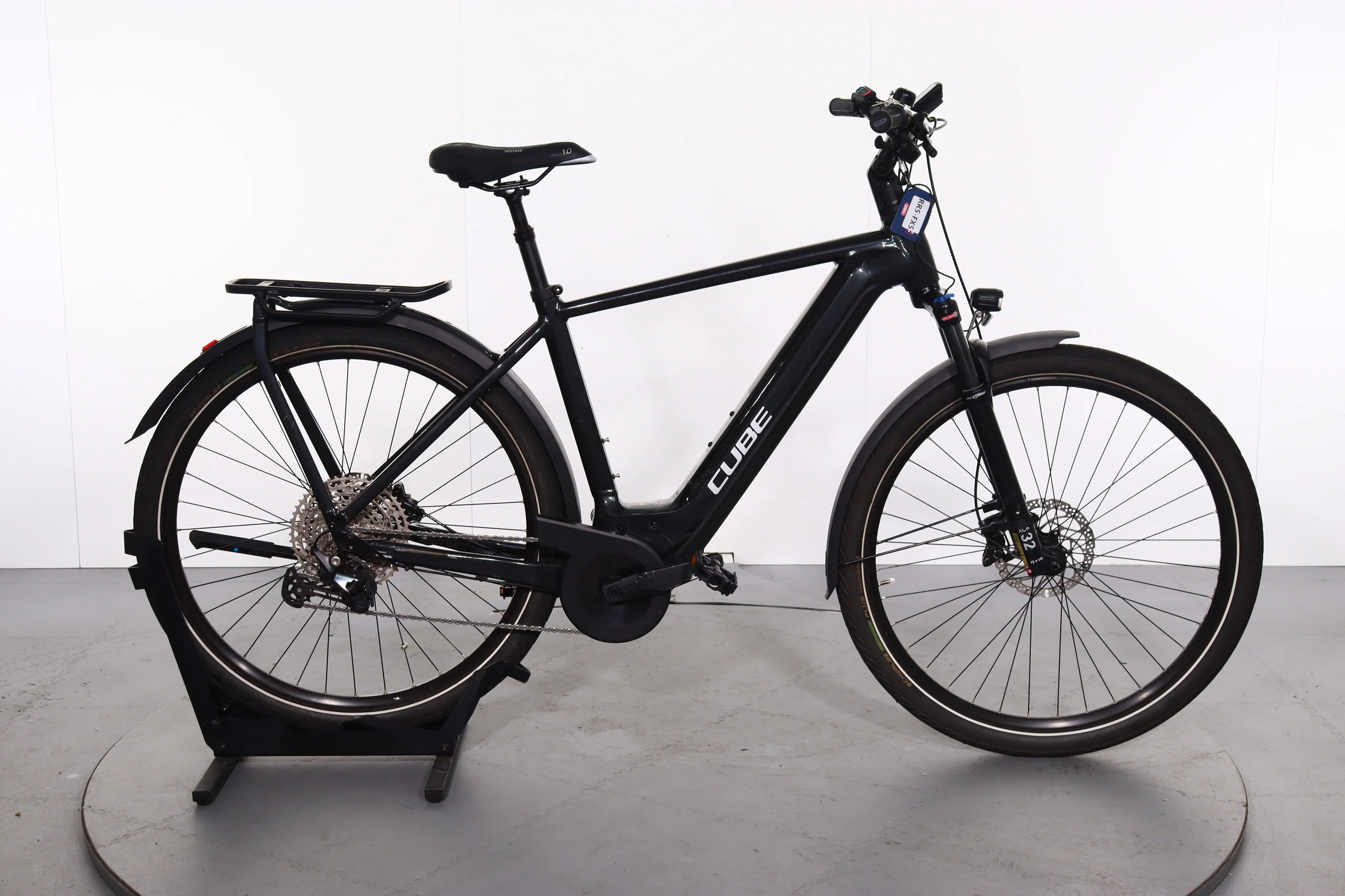 Cube Kathmandu Hybrid EXC