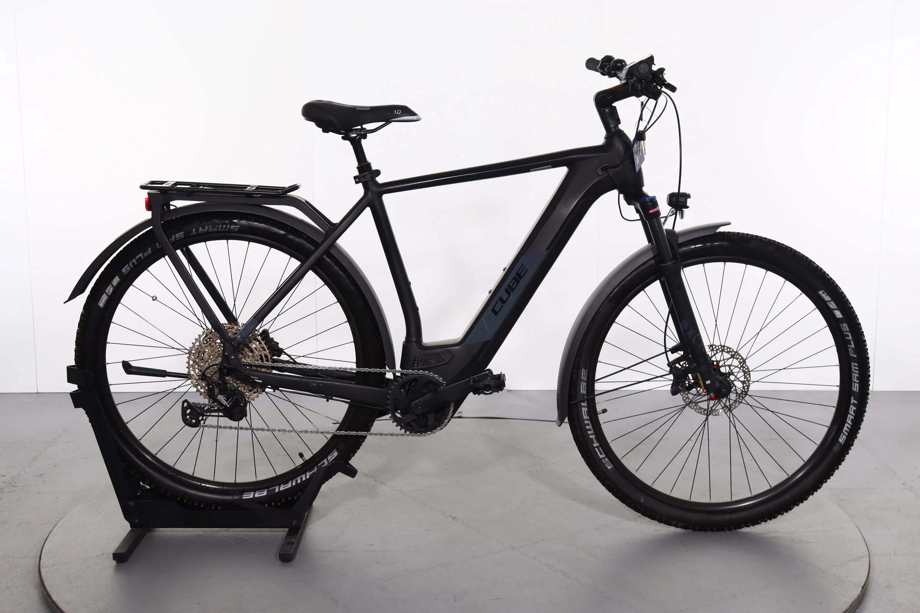Cube Kathmandu Hybrid EXC