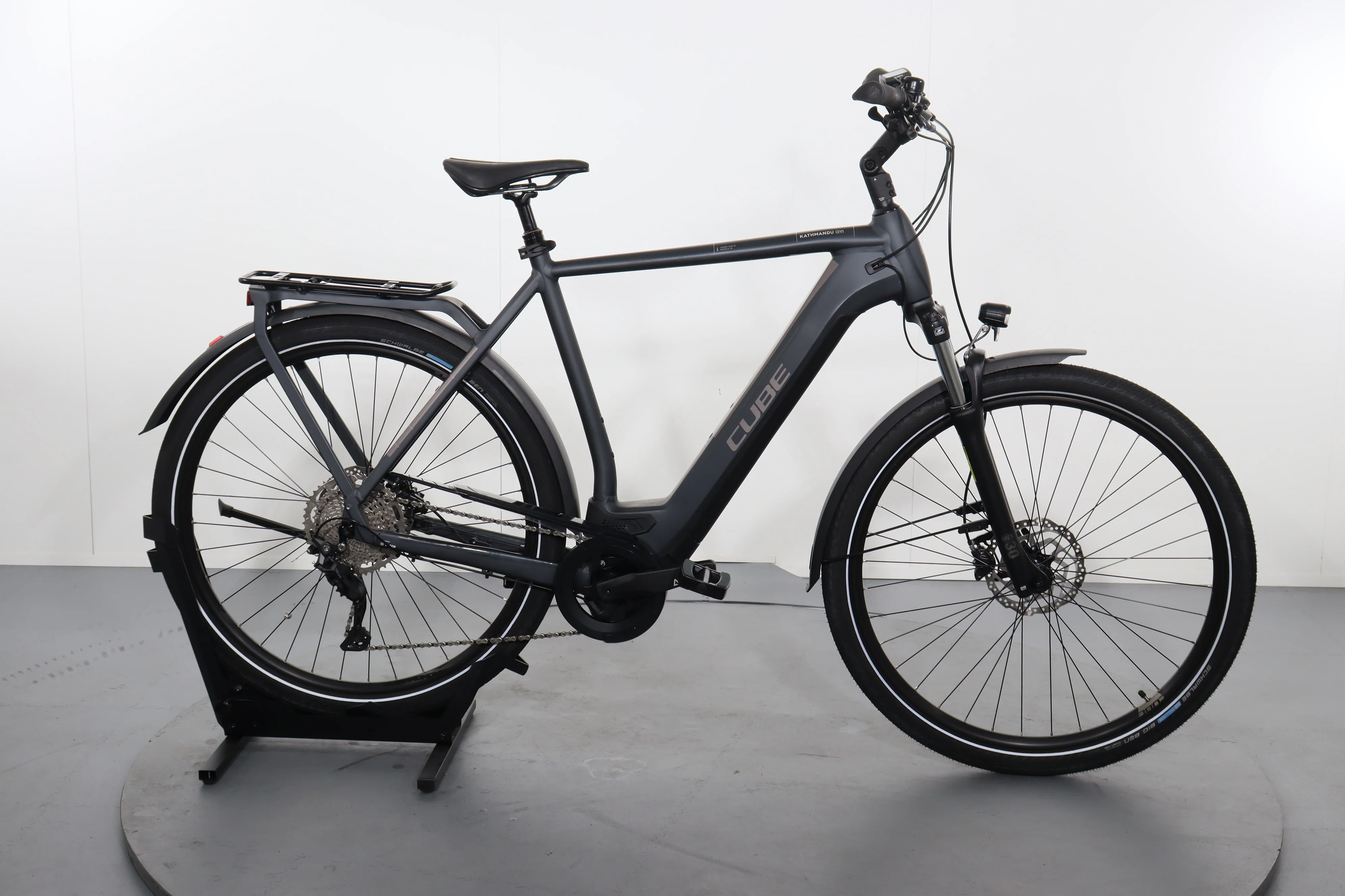 Cube Kathmandu Hybrid One 625