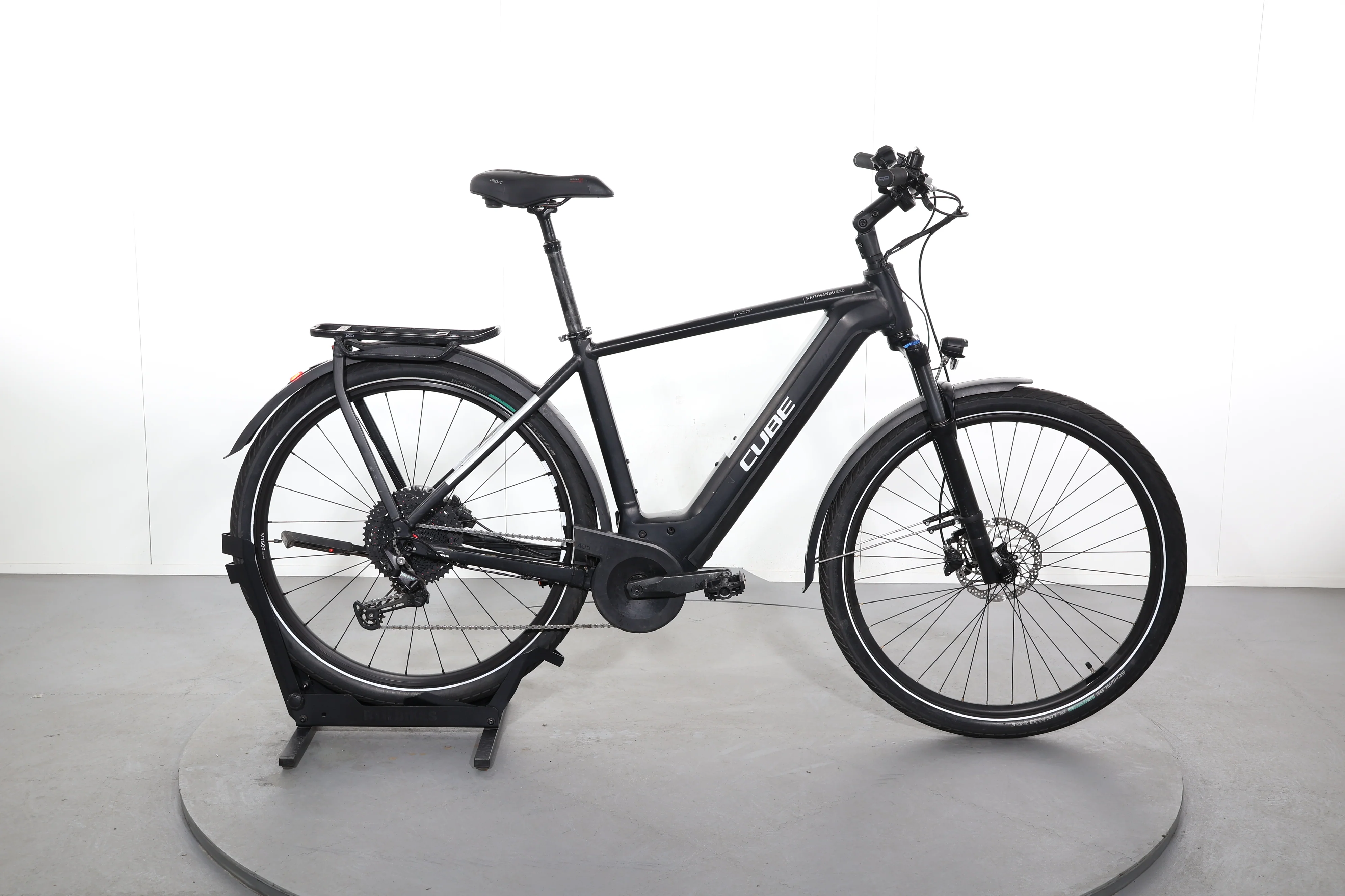 Cube Kathmandu Hybrid One 625
