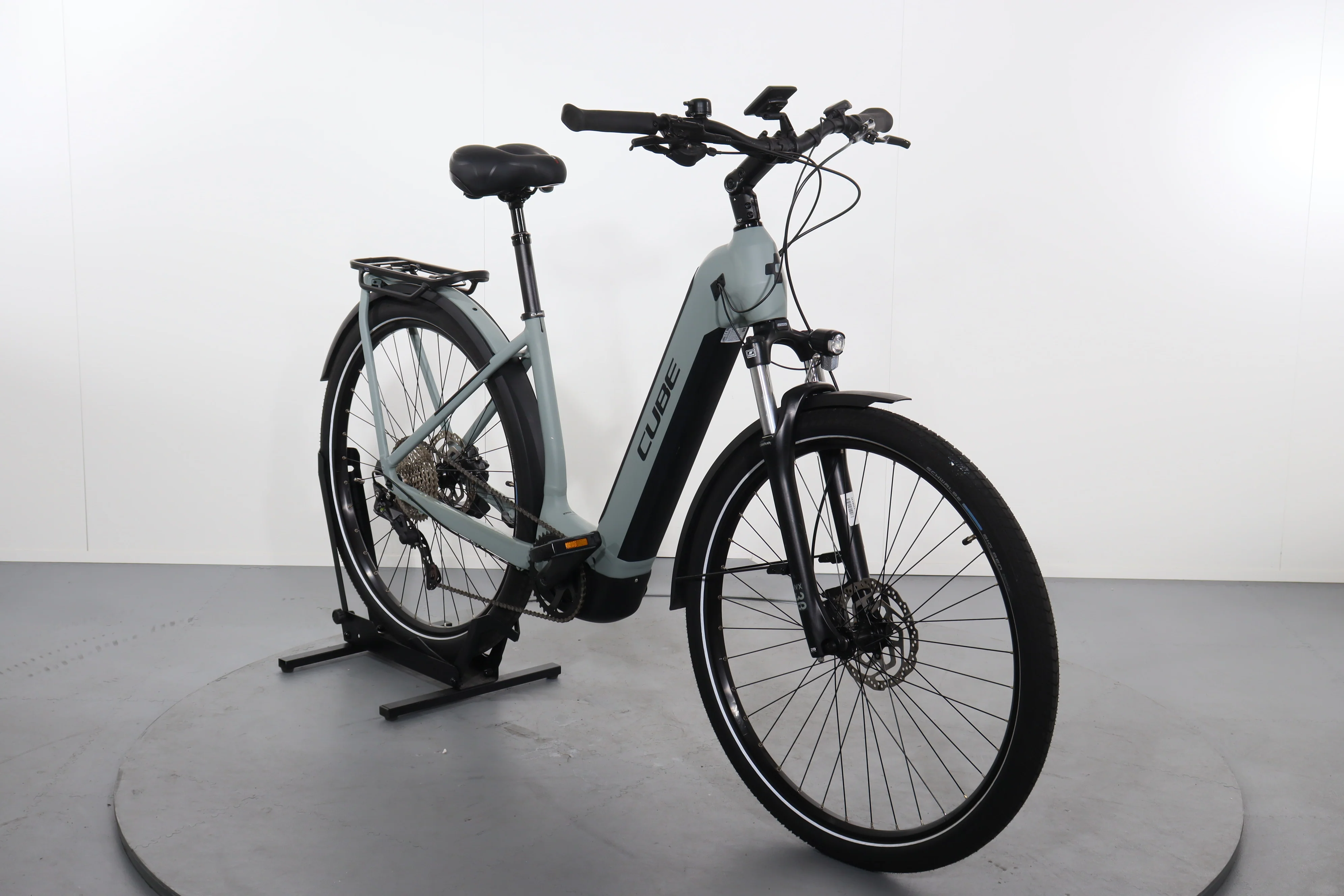 Cube Kathmandu Hybrid ONE 750 - Image 2