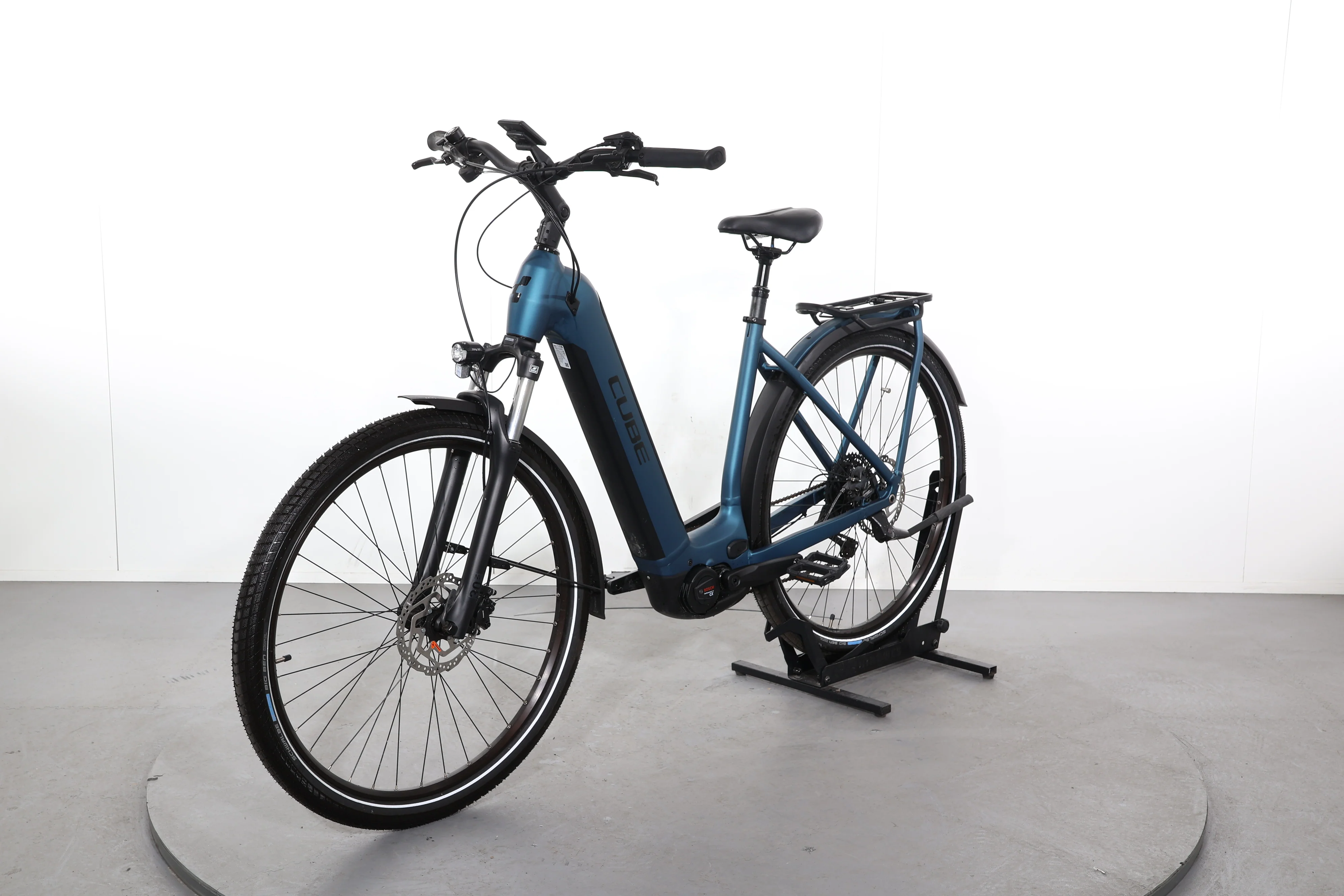 Cube Kathmandu Hybrid One 750 - Image 3