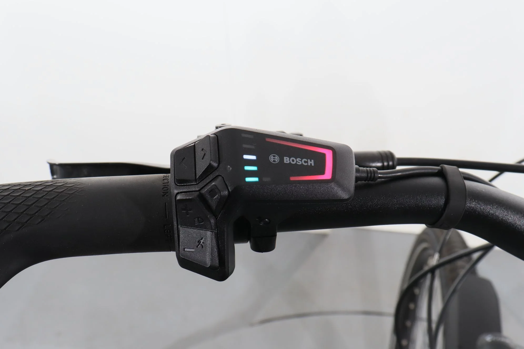 Cube Kathmandu Hybrid One 750 - Image 13