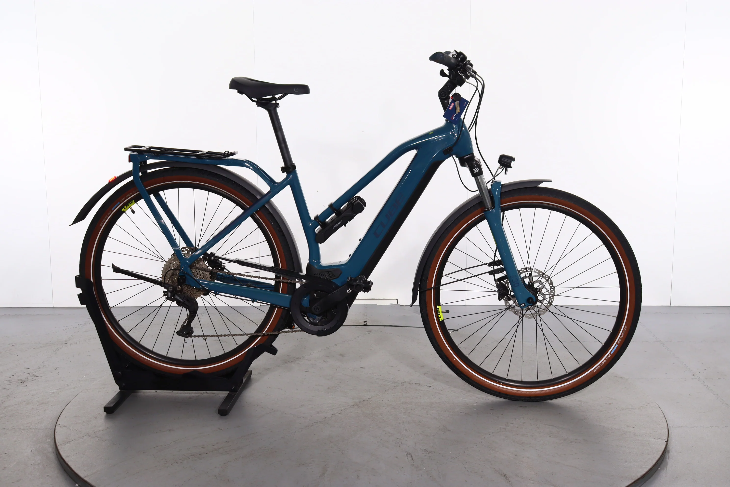 Cube Kathmandu Hybrid One