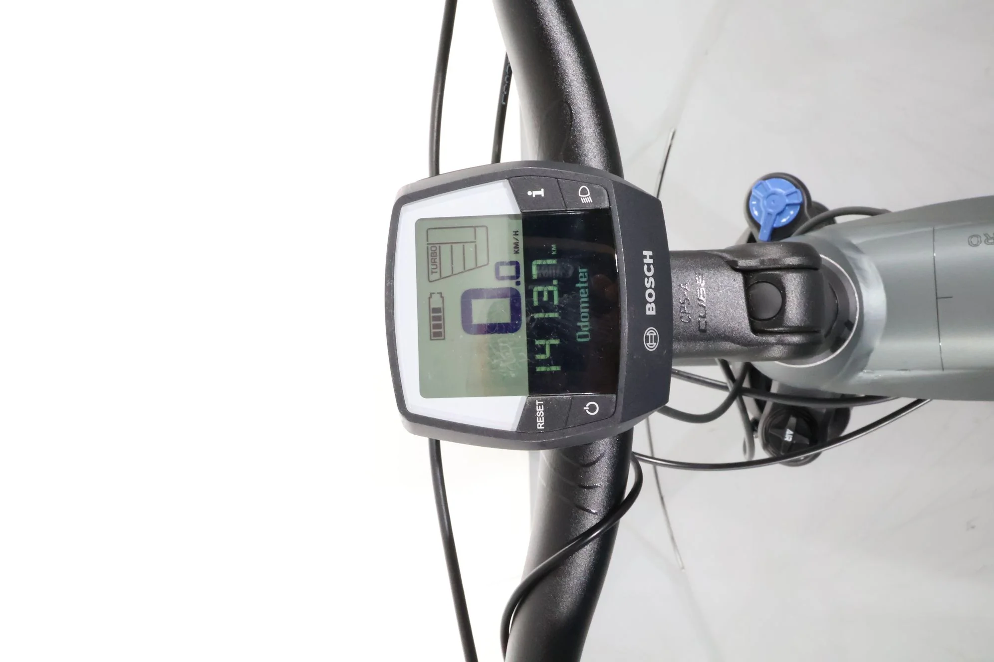 Cube Kathmandu Hybrid Pro 625 - Image 11