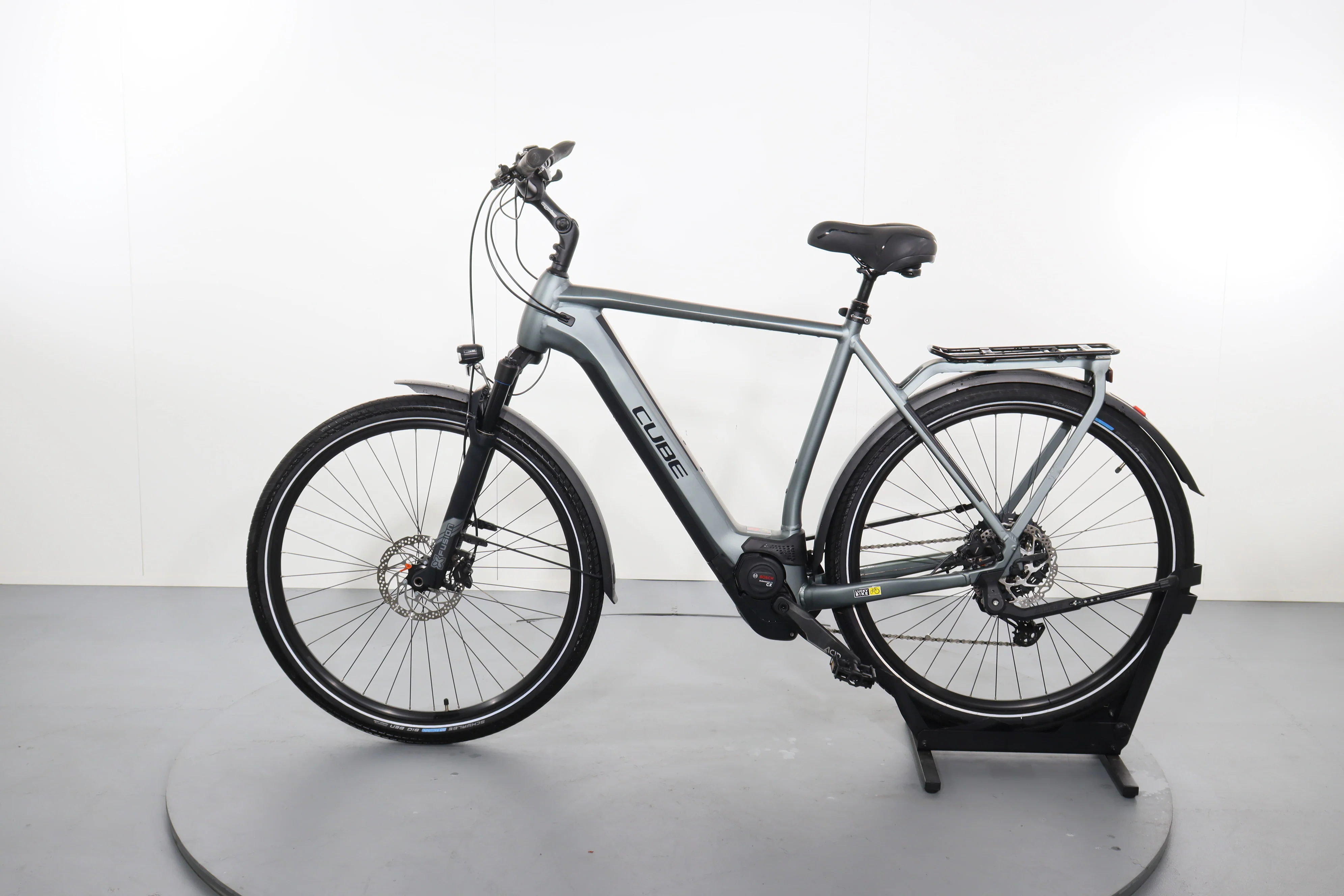 Cube Kathmandu Hybrid Pro 625 - Image 4