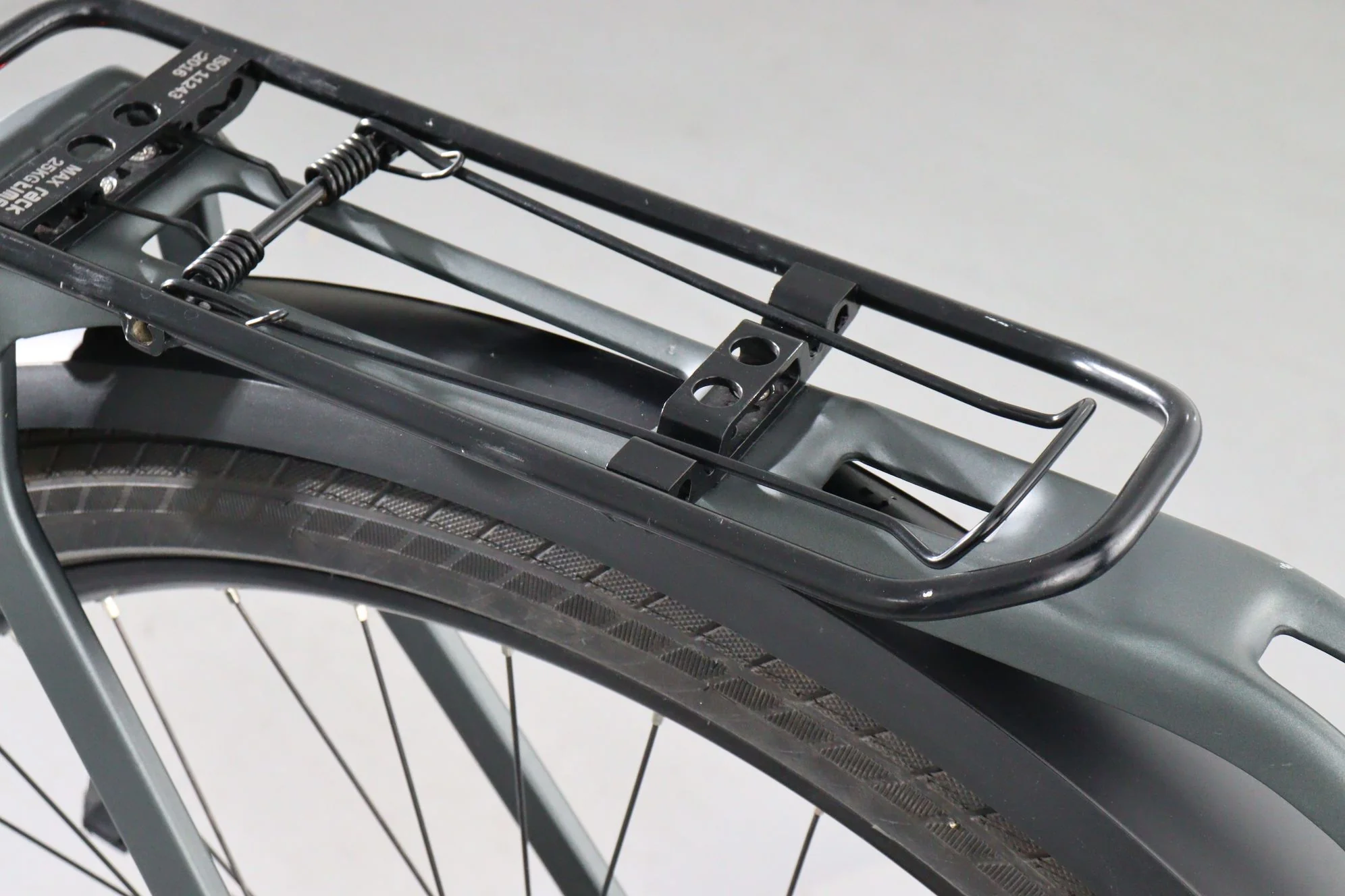 Cube Kathmandu Hybrid Pro 625 - Image 11