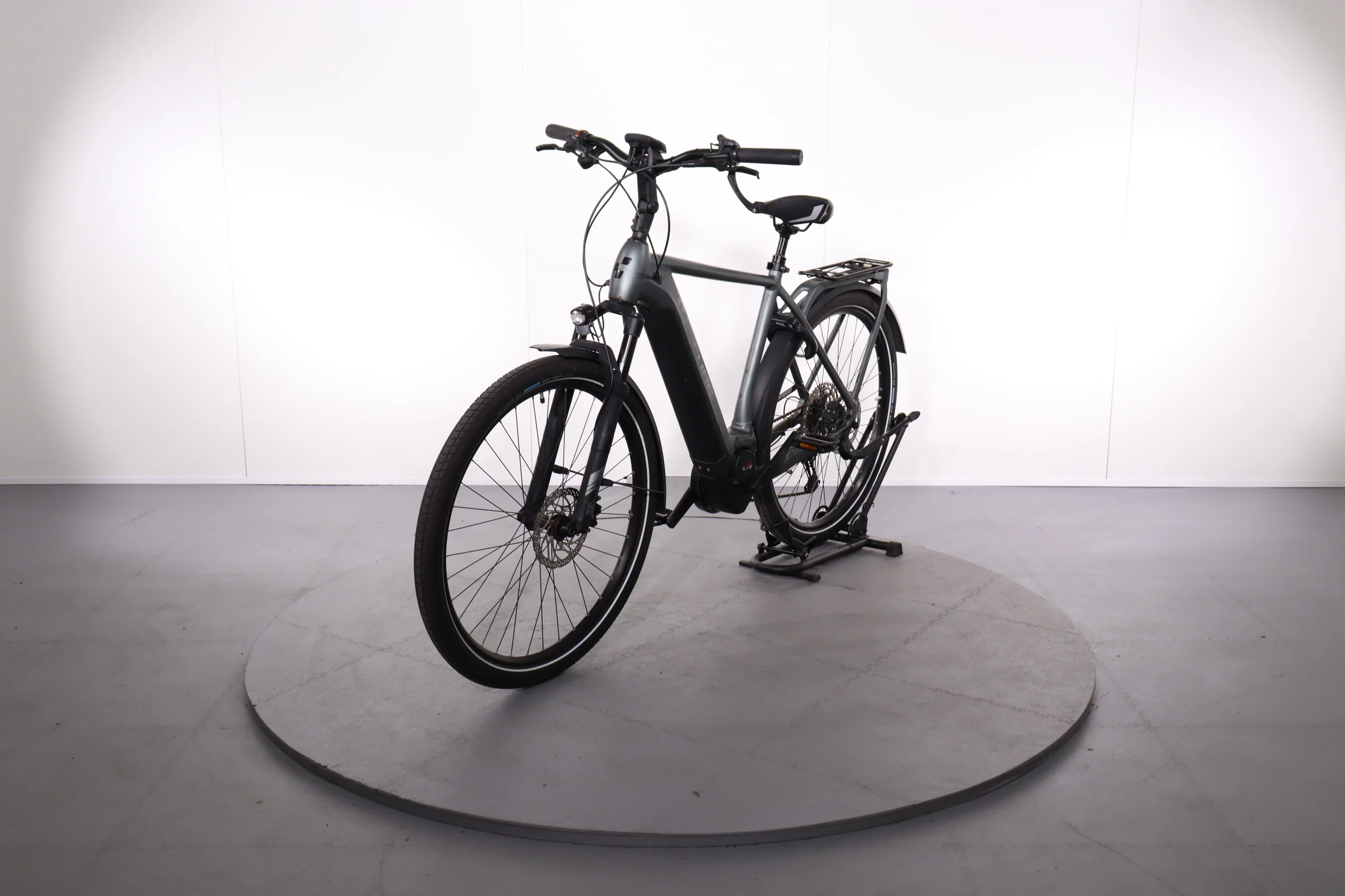 Cube Kathmandu Hybrid Pro 625 - Image 3