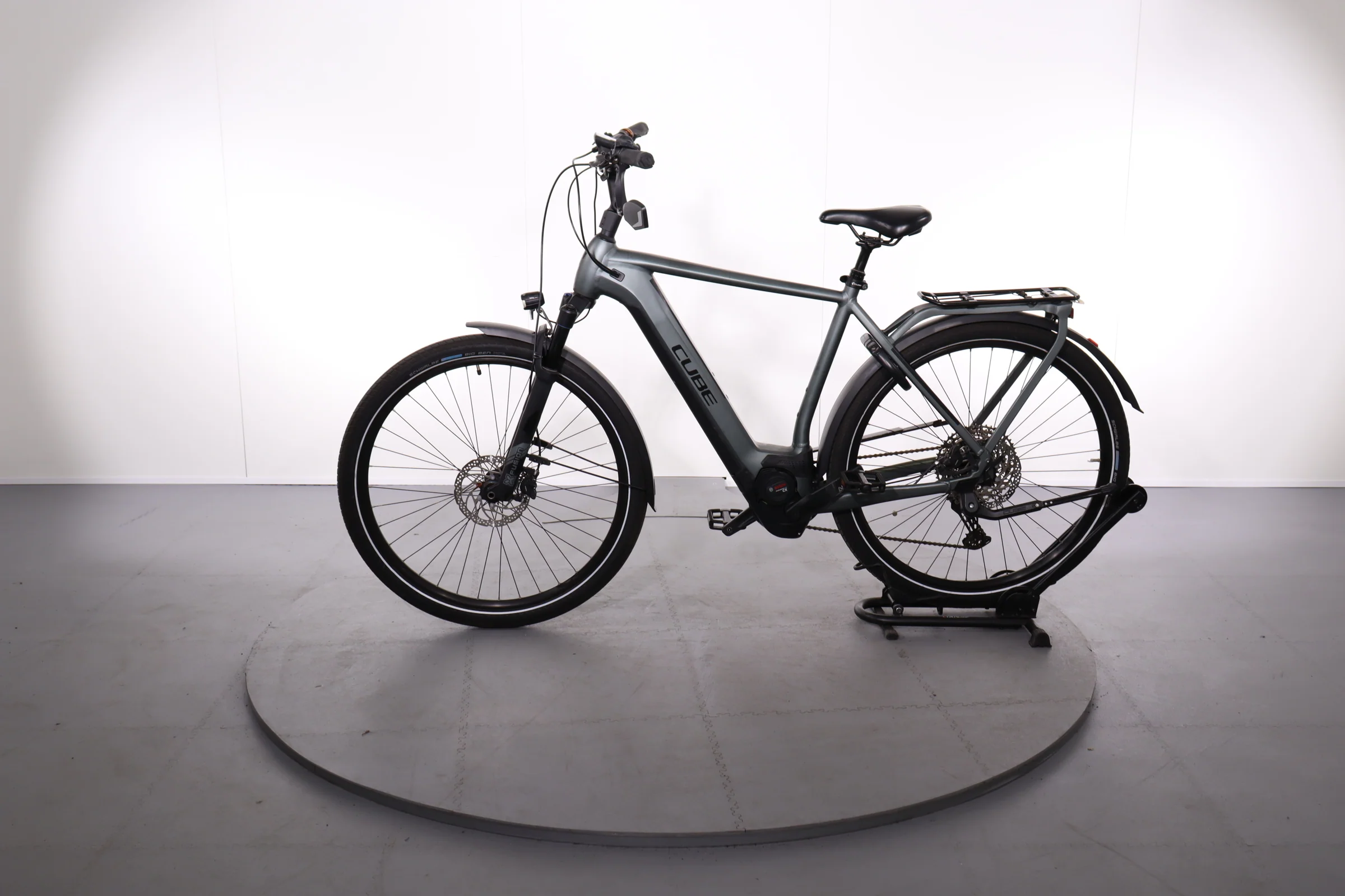 Cube Kathmandu Hybrid Pro 625 - Image 4