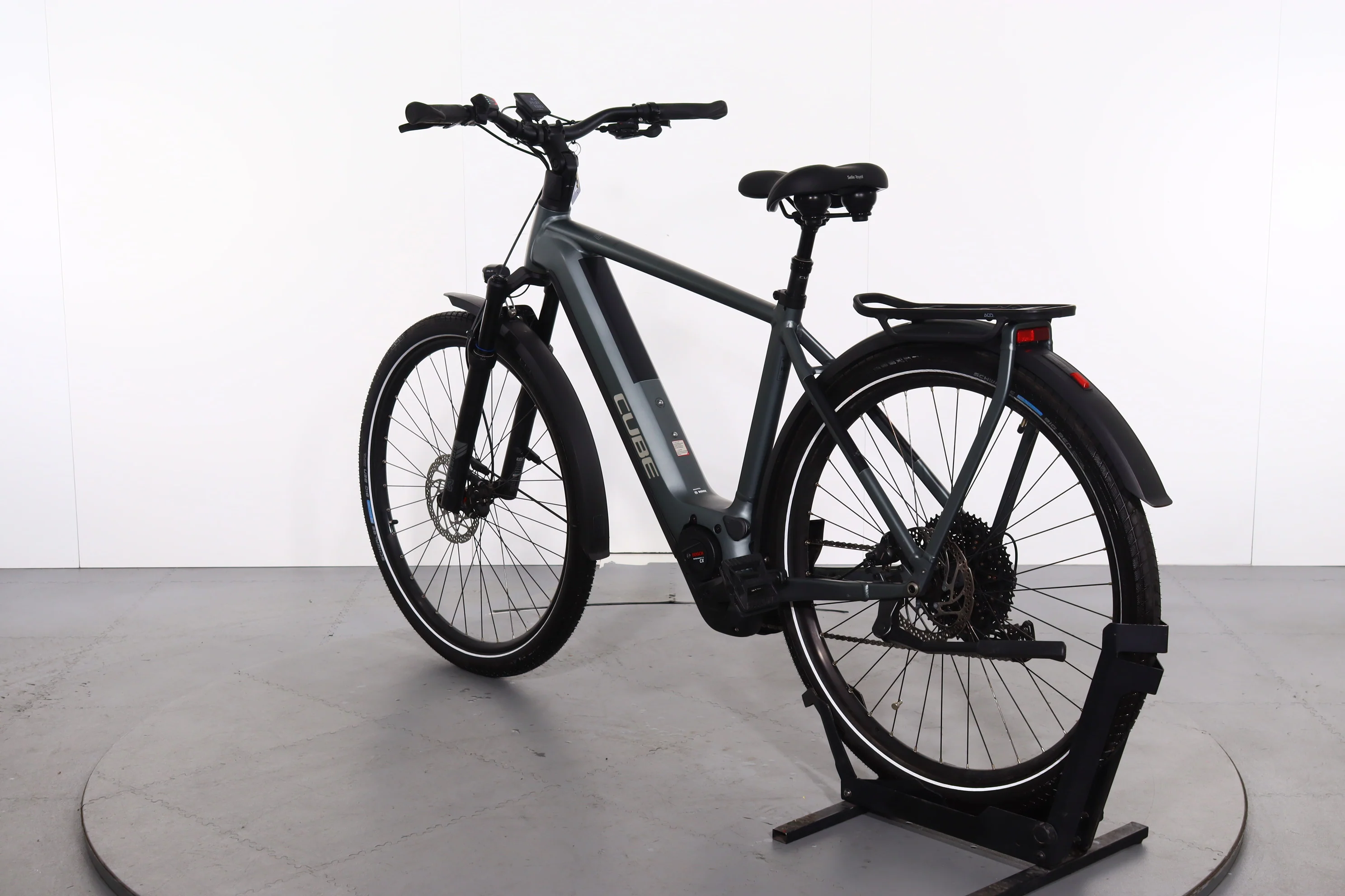 Cube Kathmandu Hybrid Pro 625 - Image 2