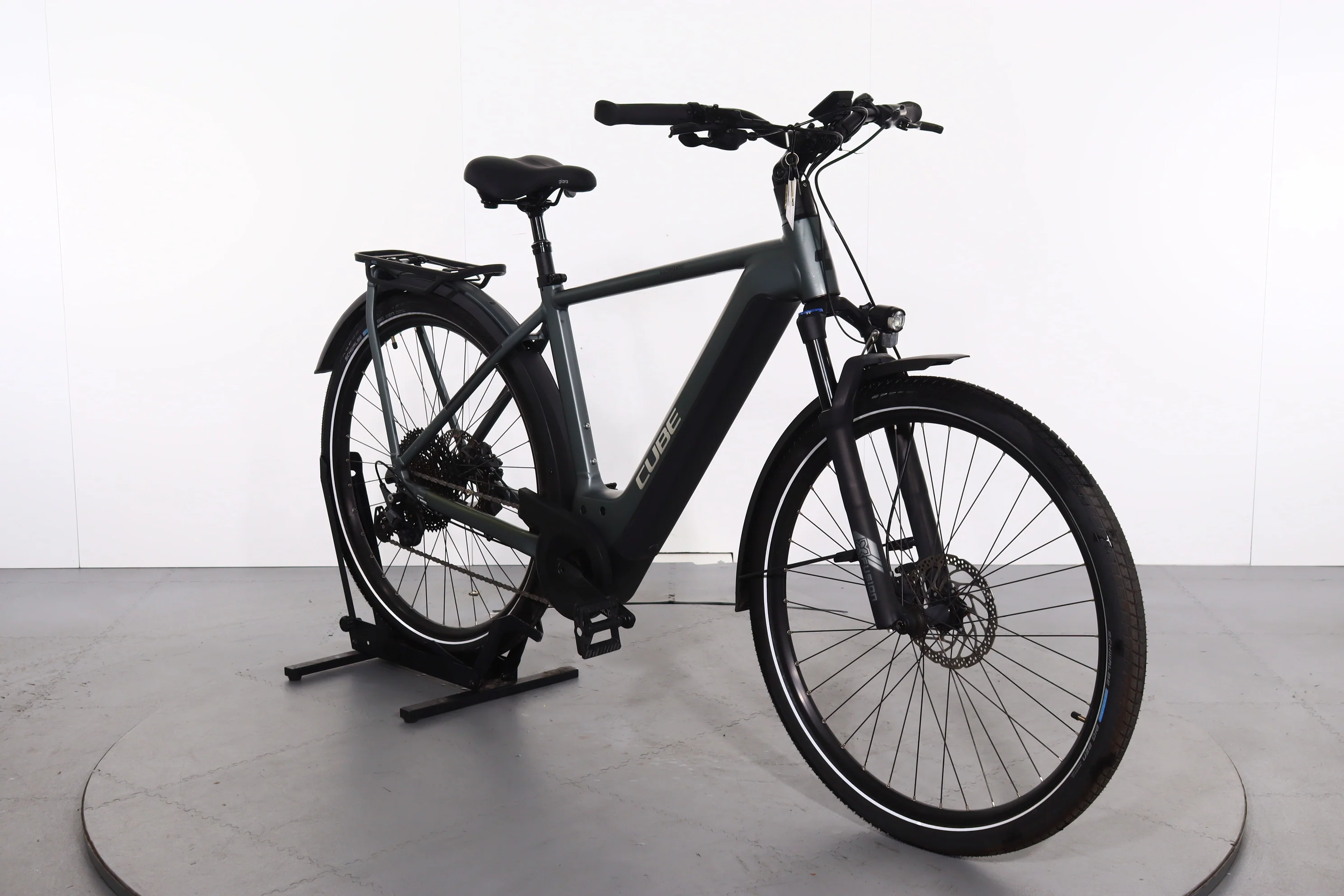 Cube Kathmandu Hybrid Pro 625 - Image 4