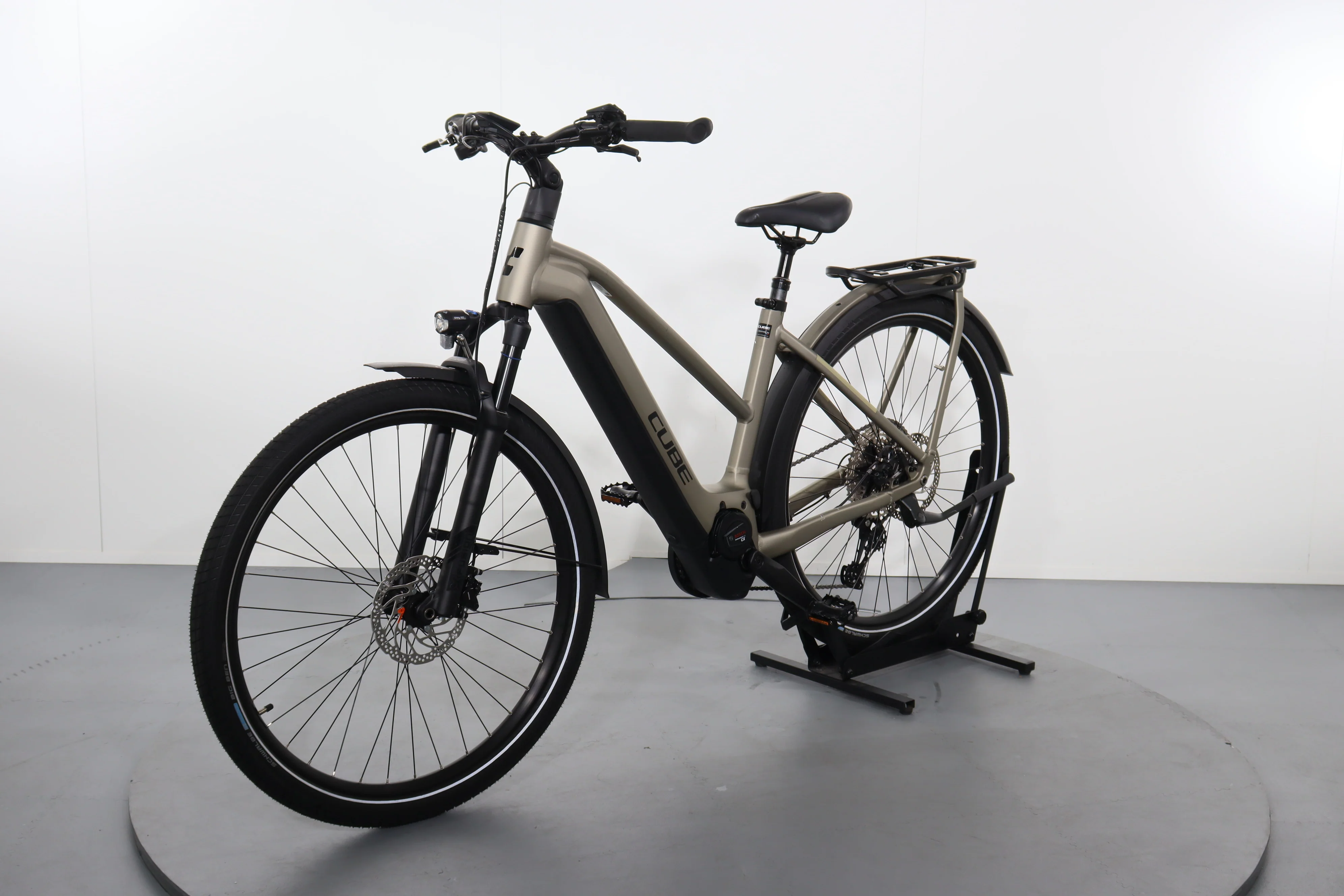 Cube Kathmandu Hybrid Pro 750 - Image 3