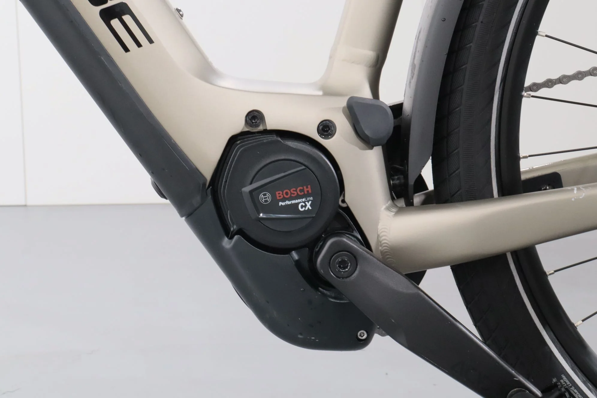 Cube Kathmandu Hybrid Pro 750 - Image 8