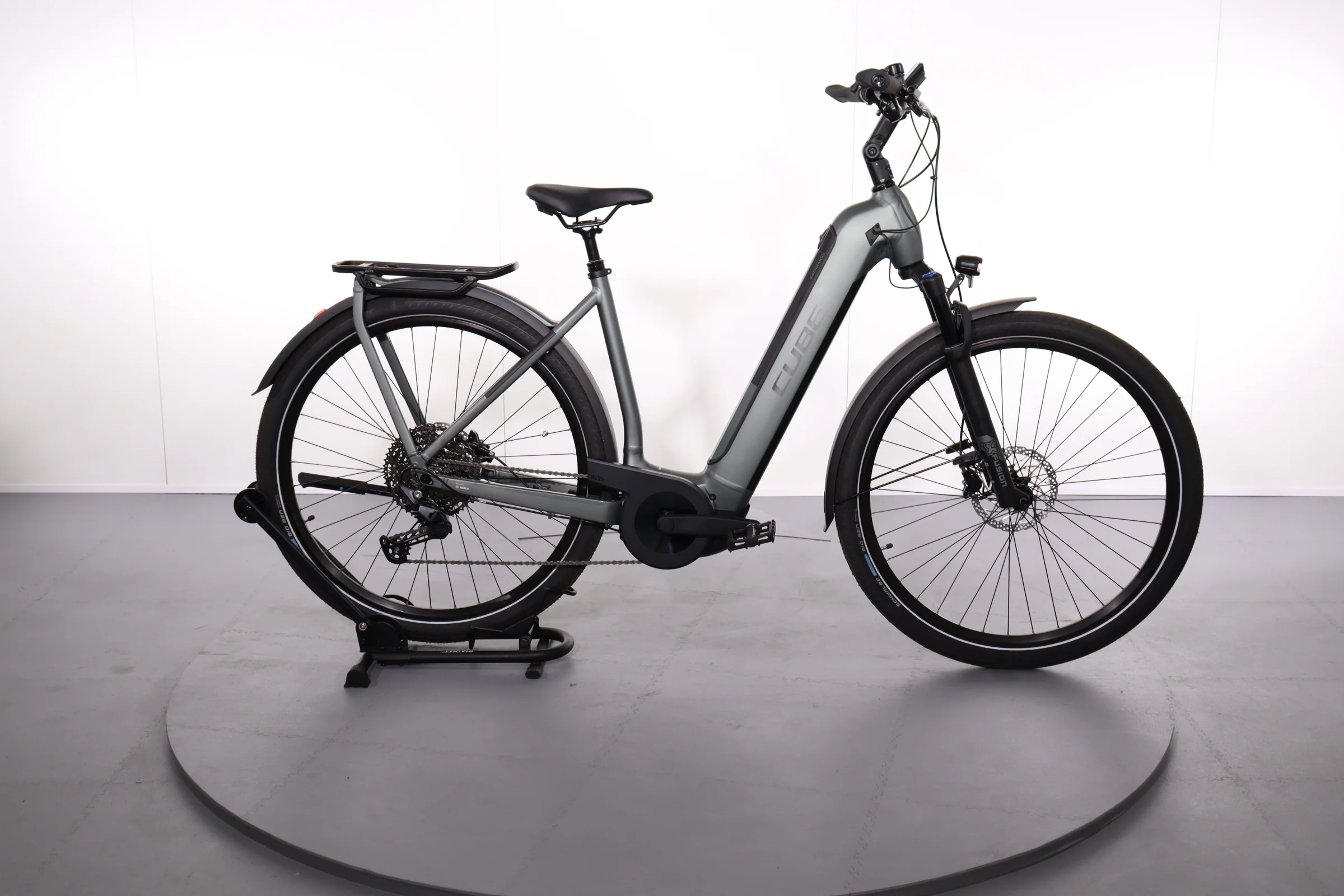 Cube Kathmandu Hybrid Pro 750