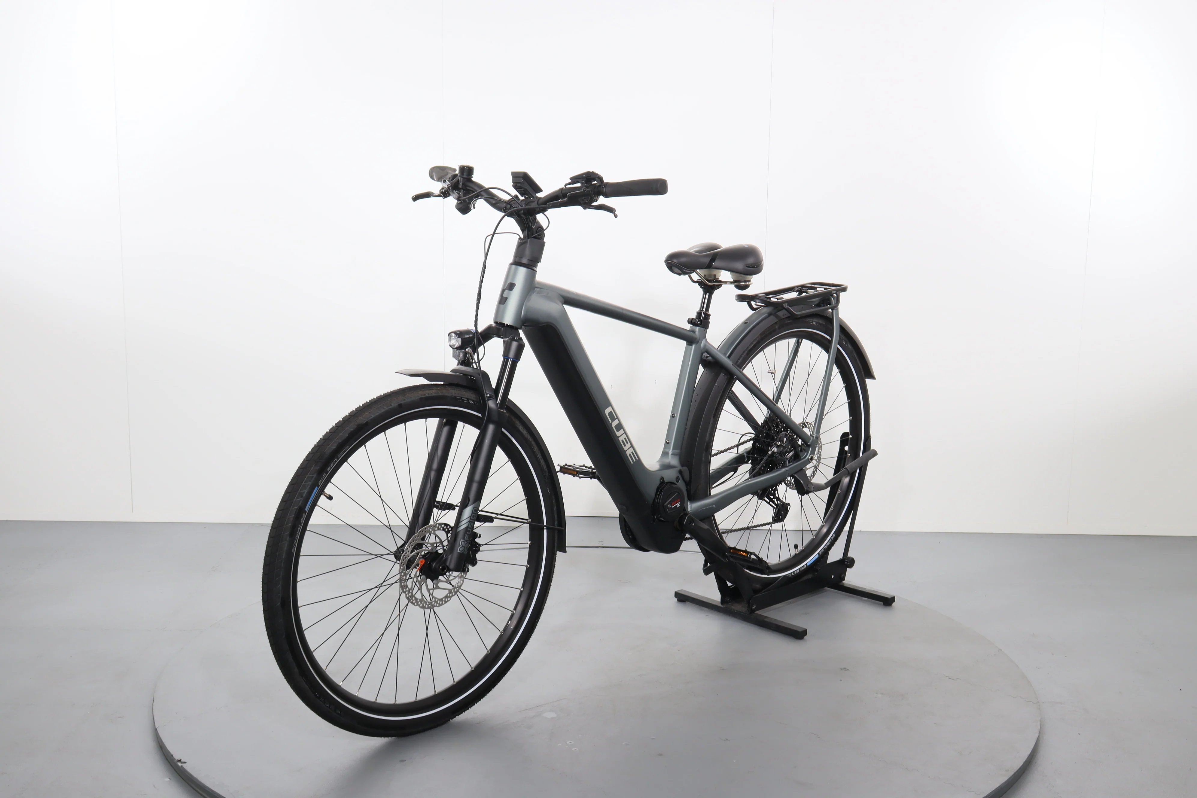 Cube Kathmandu Hybrid Pro 750 - Image 3