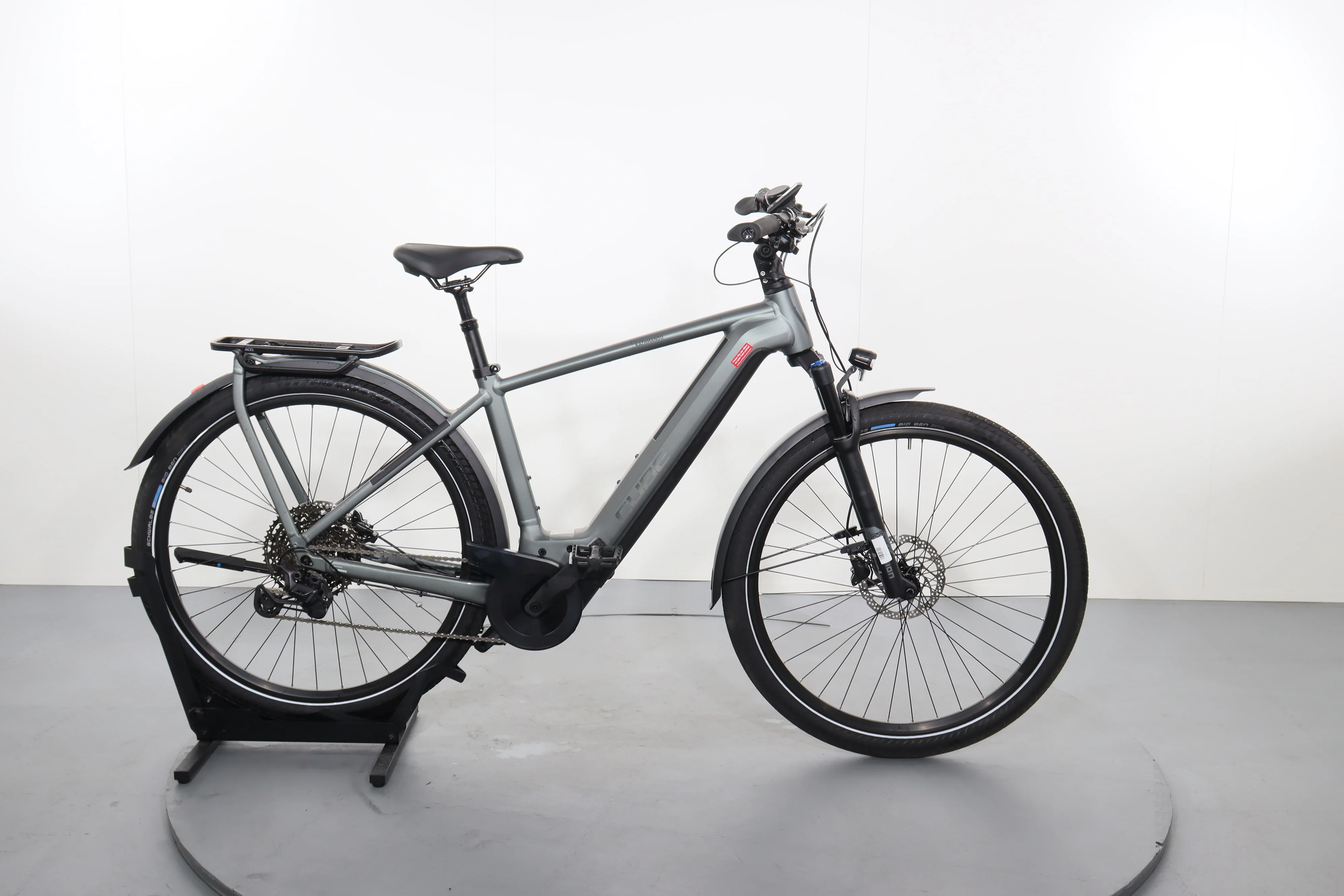 Cube Kathmandu Hybrid Pro 750