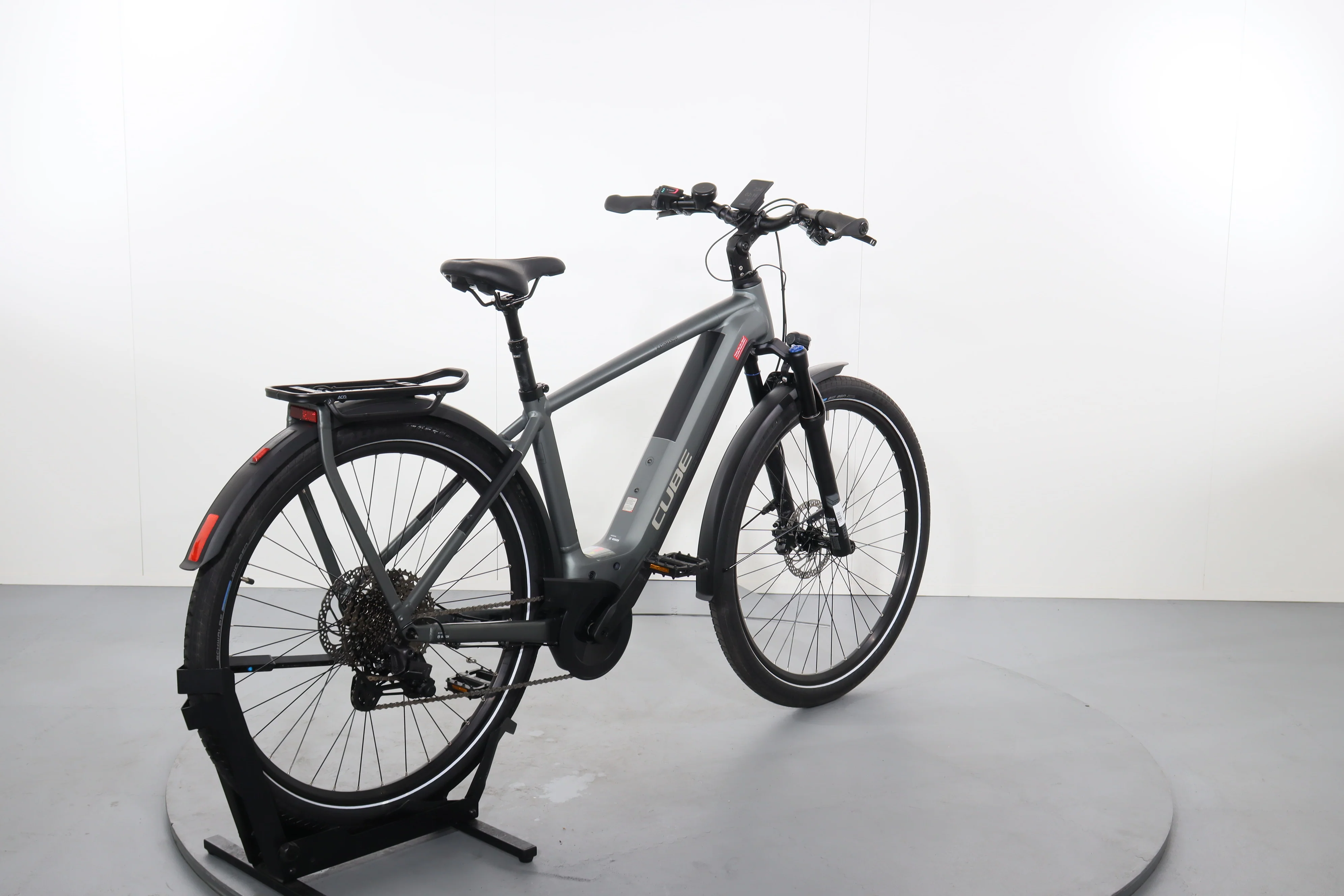Cube Kathmandu Hybrid Pro 750 - Image 6