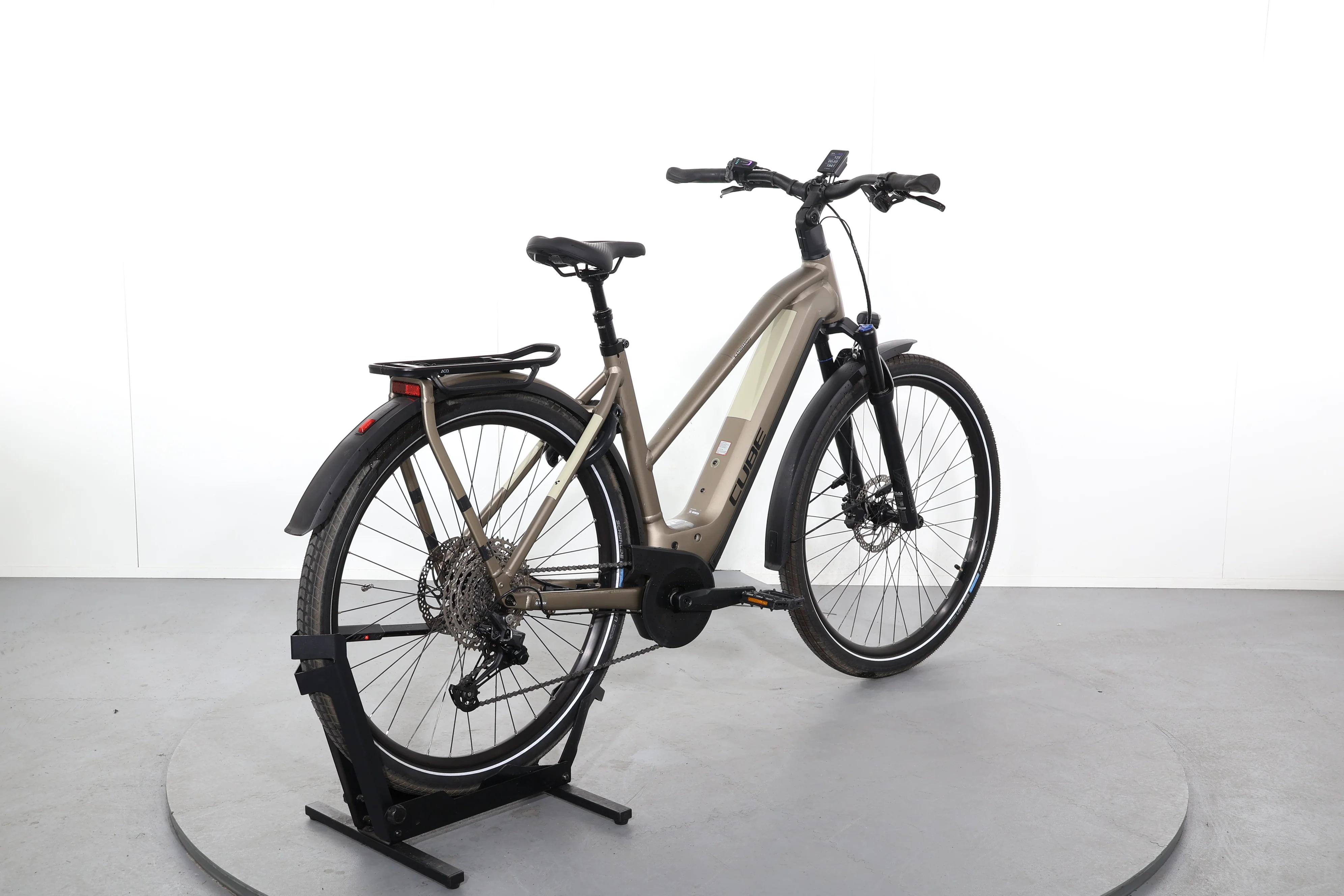 Cube Kathmandu Hybrid Pro 750 - Image 6