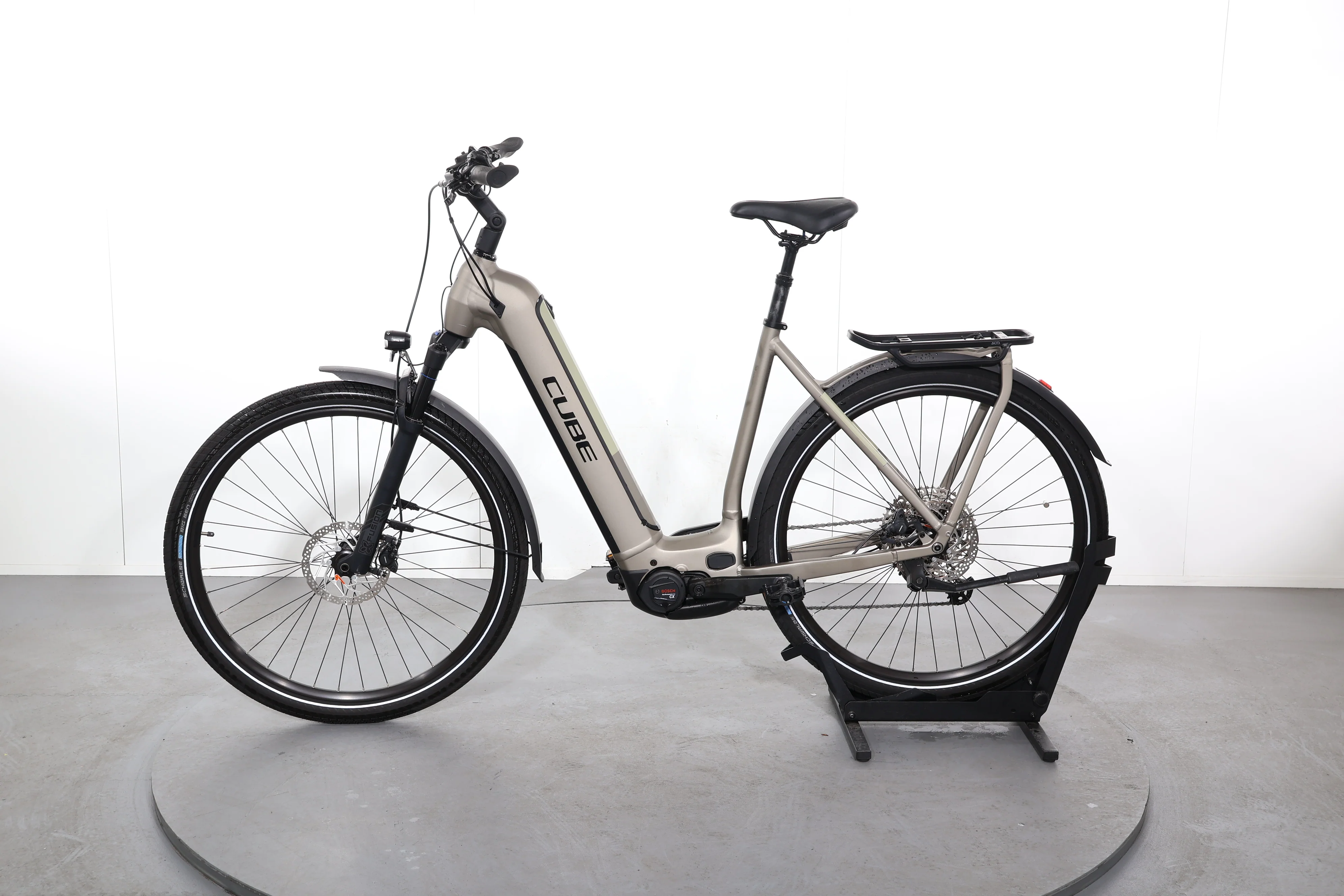 Cube Kathmandu Hybrid Pro 750 - Image 4