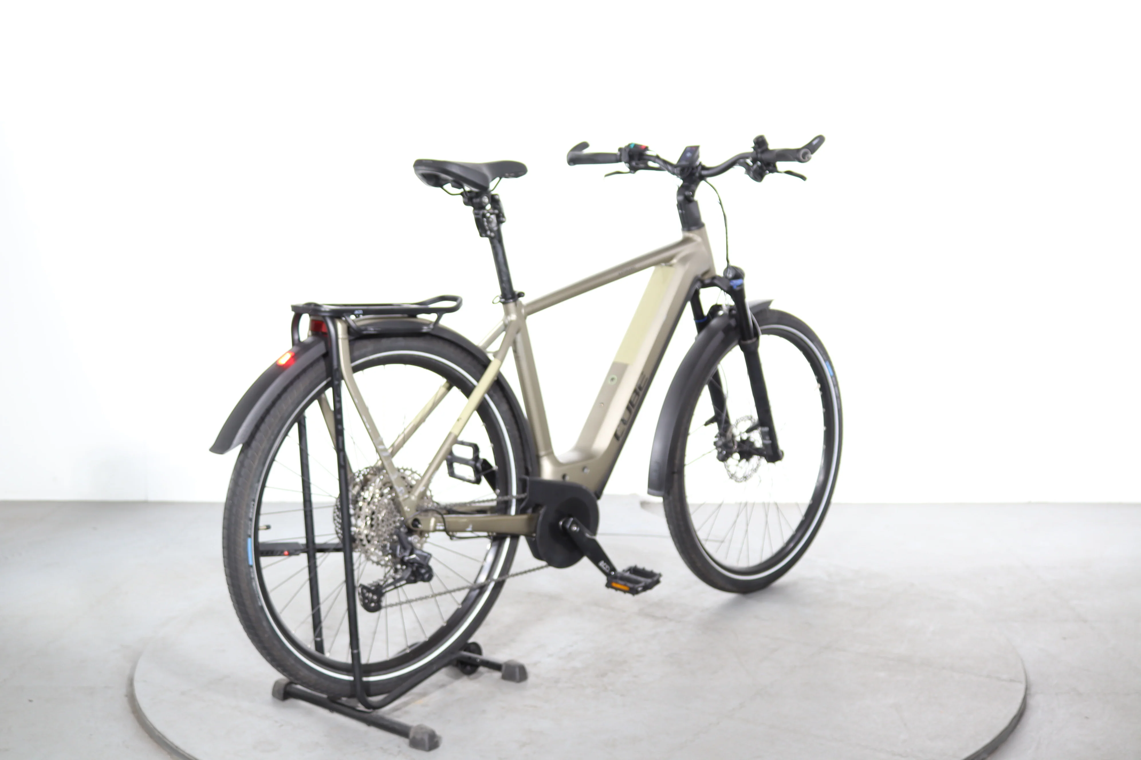 Cube Kathmandu Hybrid Pro 750 - Image 6