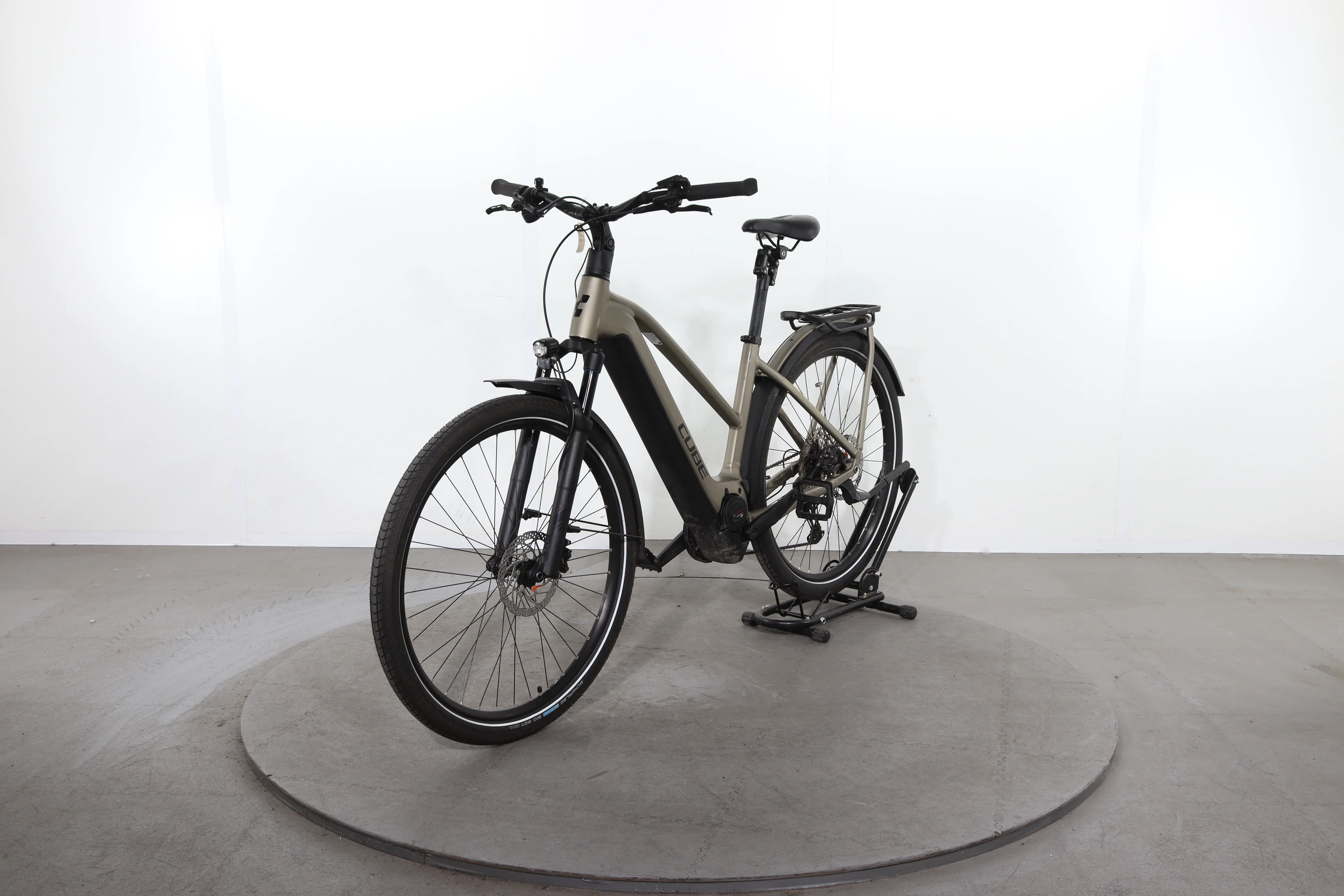 Cube Kathmandu Hybrid Pro 750 - Image 3