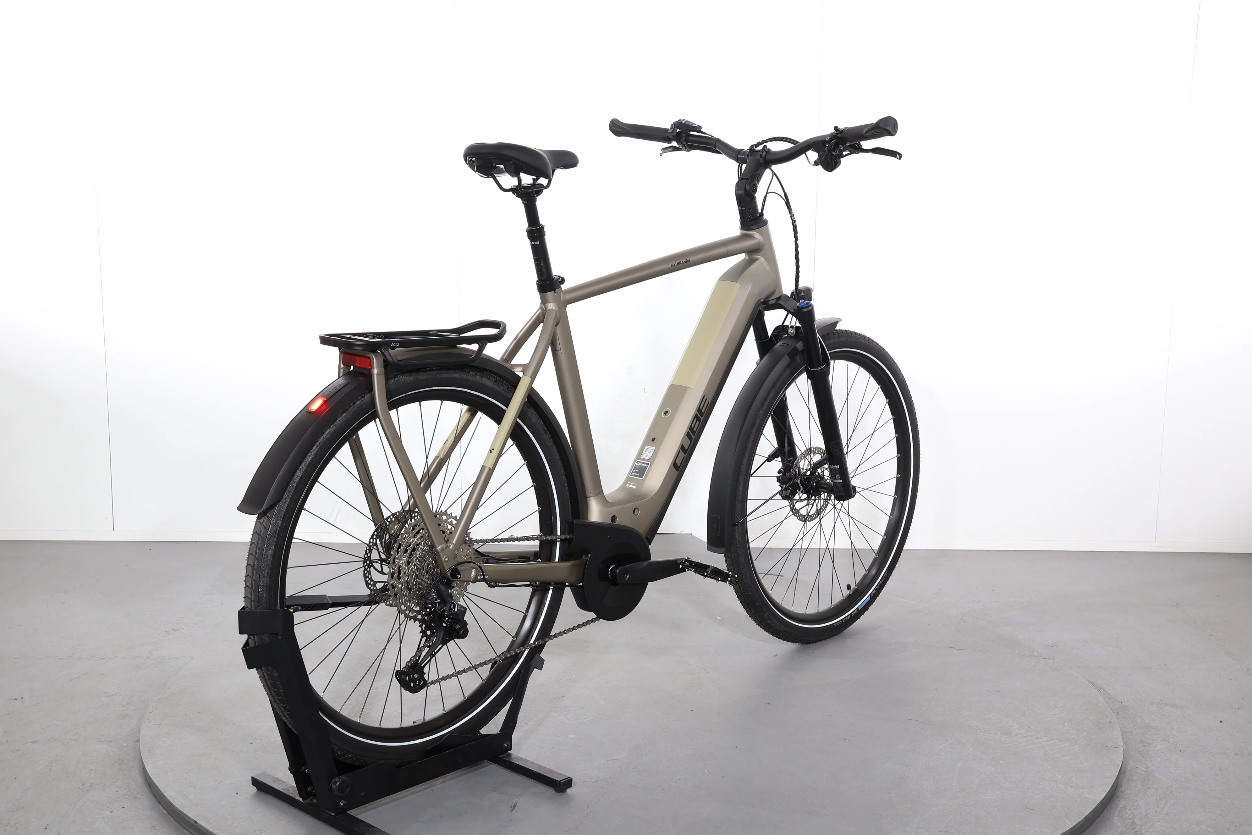 Cube Kathmandu Hybrid Pro 750 - Image 6