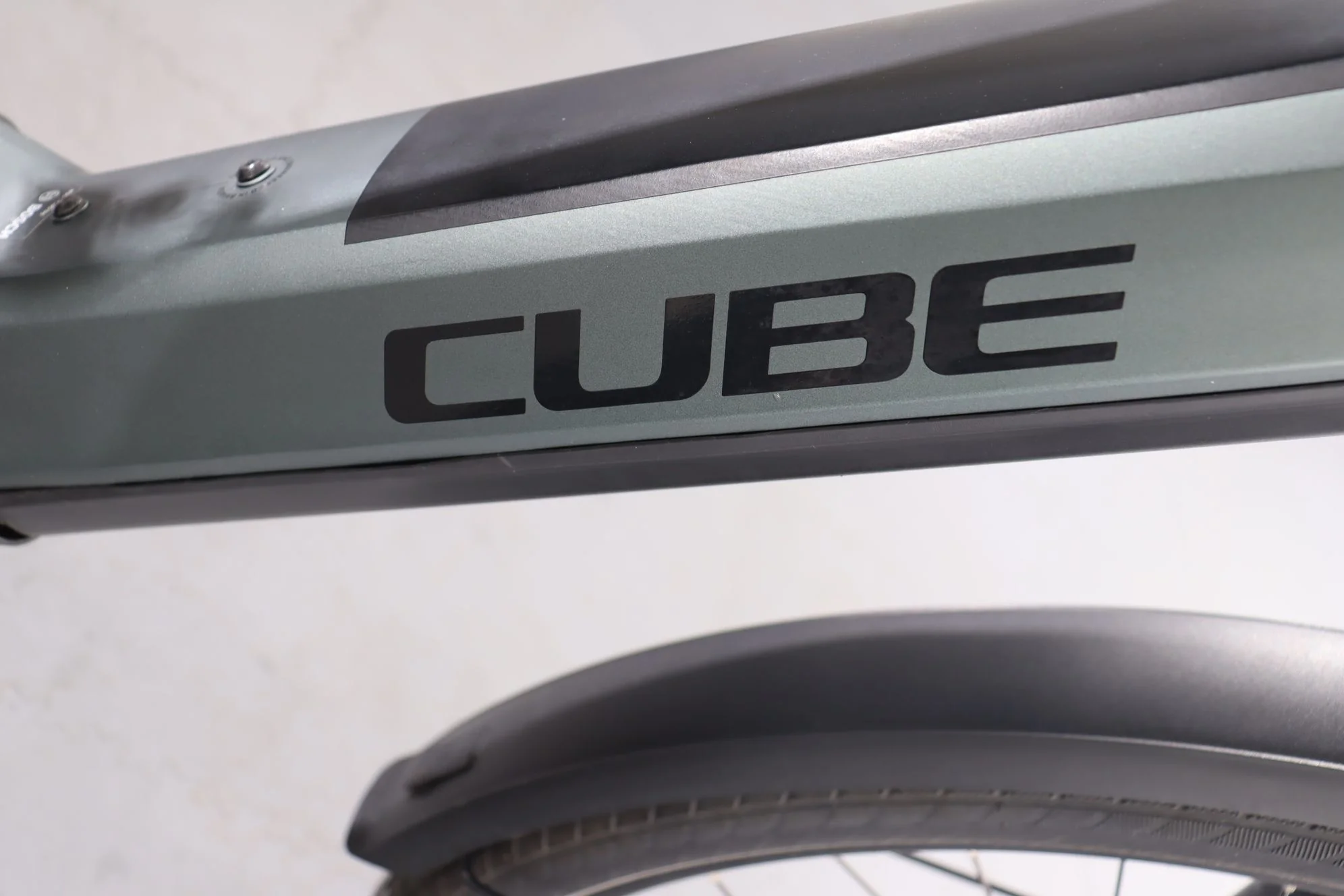 Cube Kathmandu Hybrid Pro - Image 8