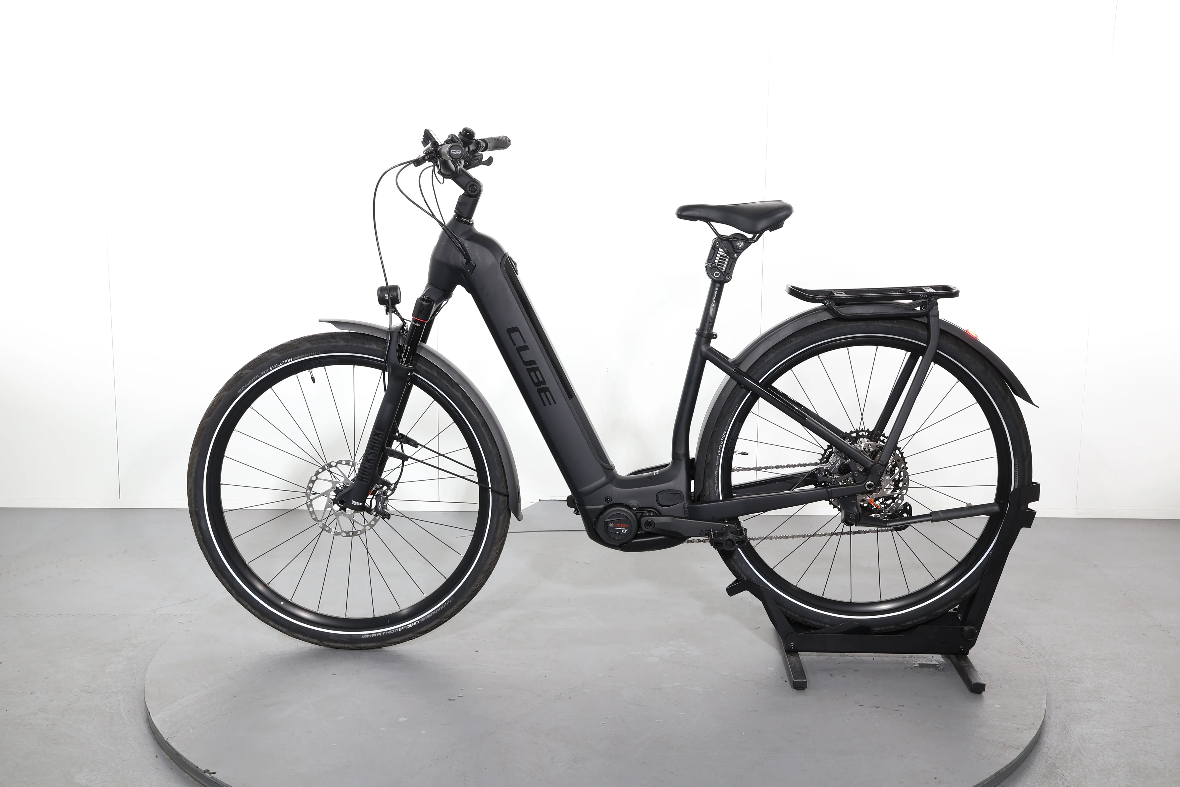Cube Kathmandu Hybrid Slt 750 - Image 4