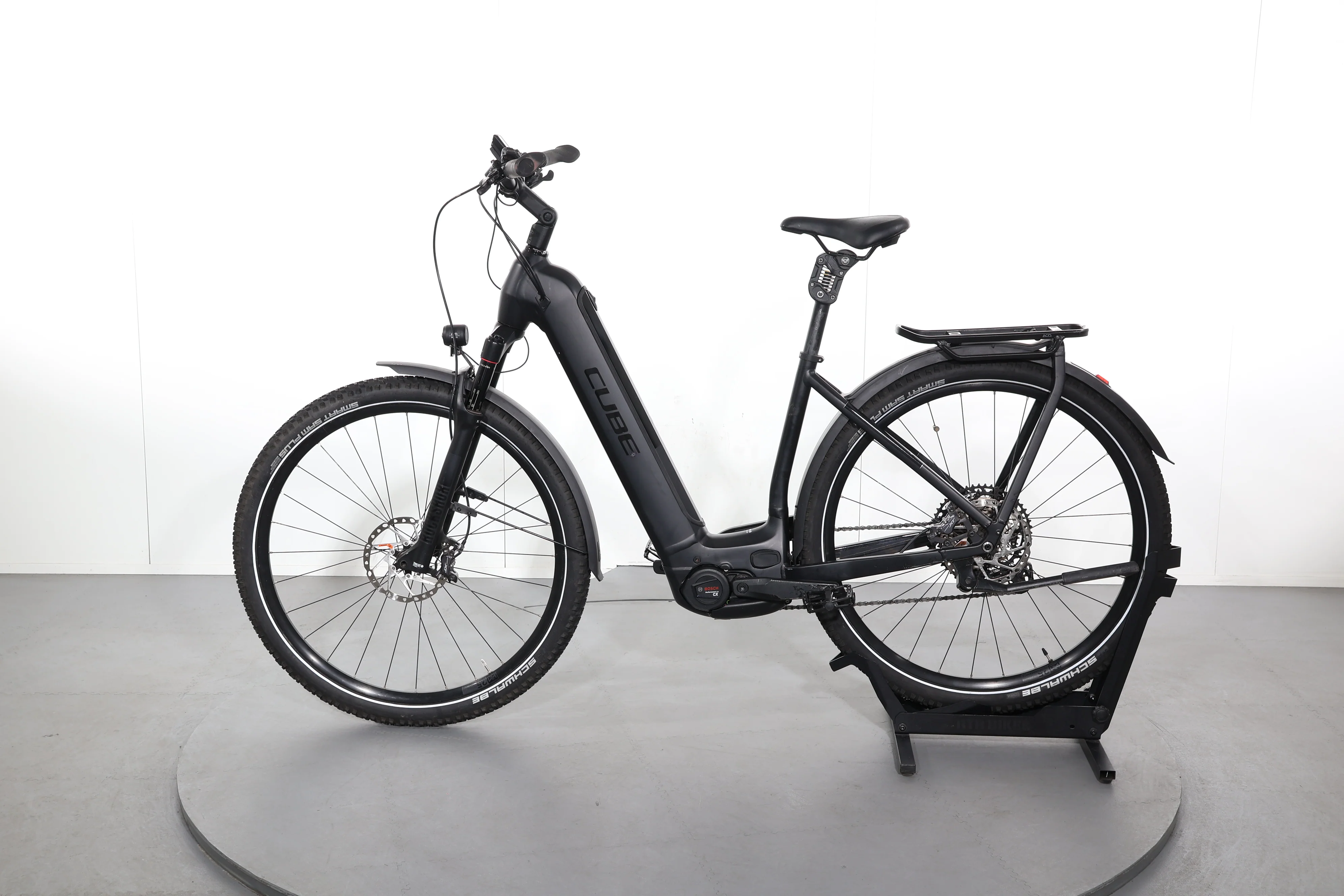 Cube Kathmandu Hybrid Slt 750 - Image 4