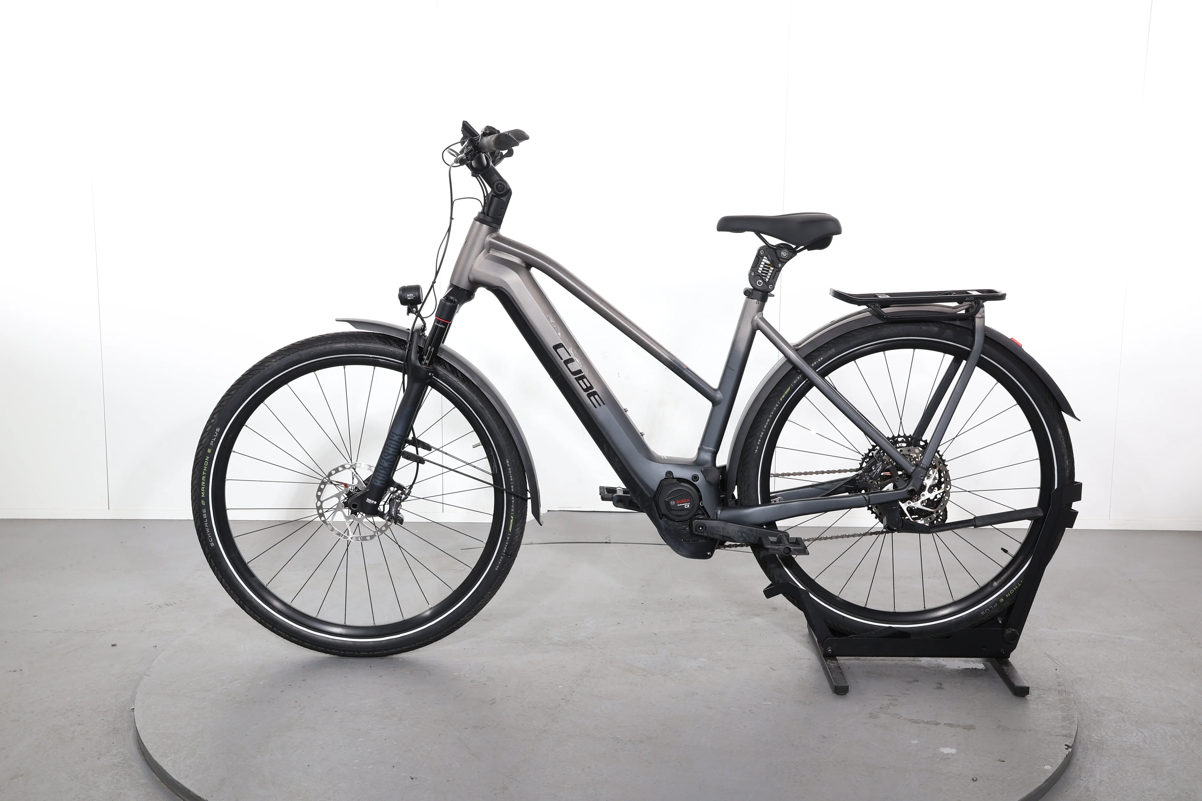 Cube Kathmandu Hybrid Slt 750 - Image 4
