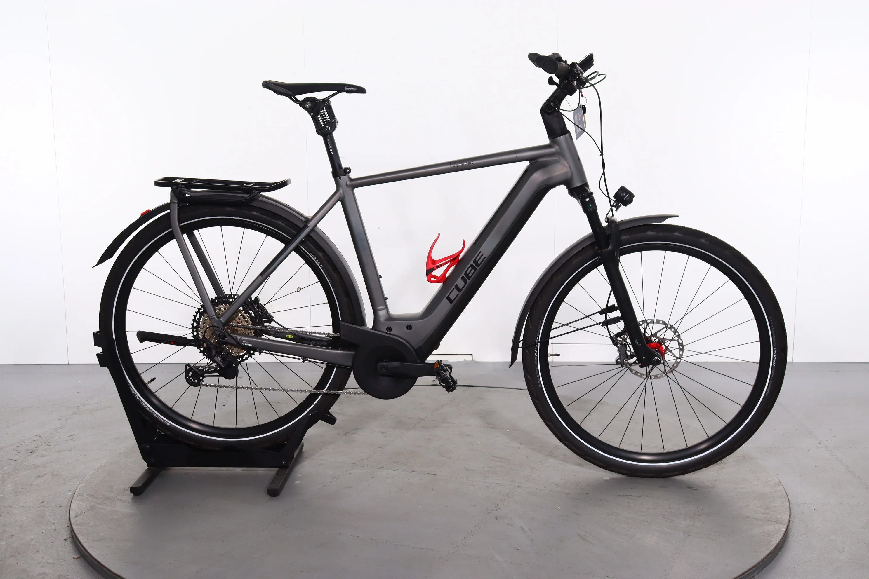 Cube Kathmandu Hybrid SLT