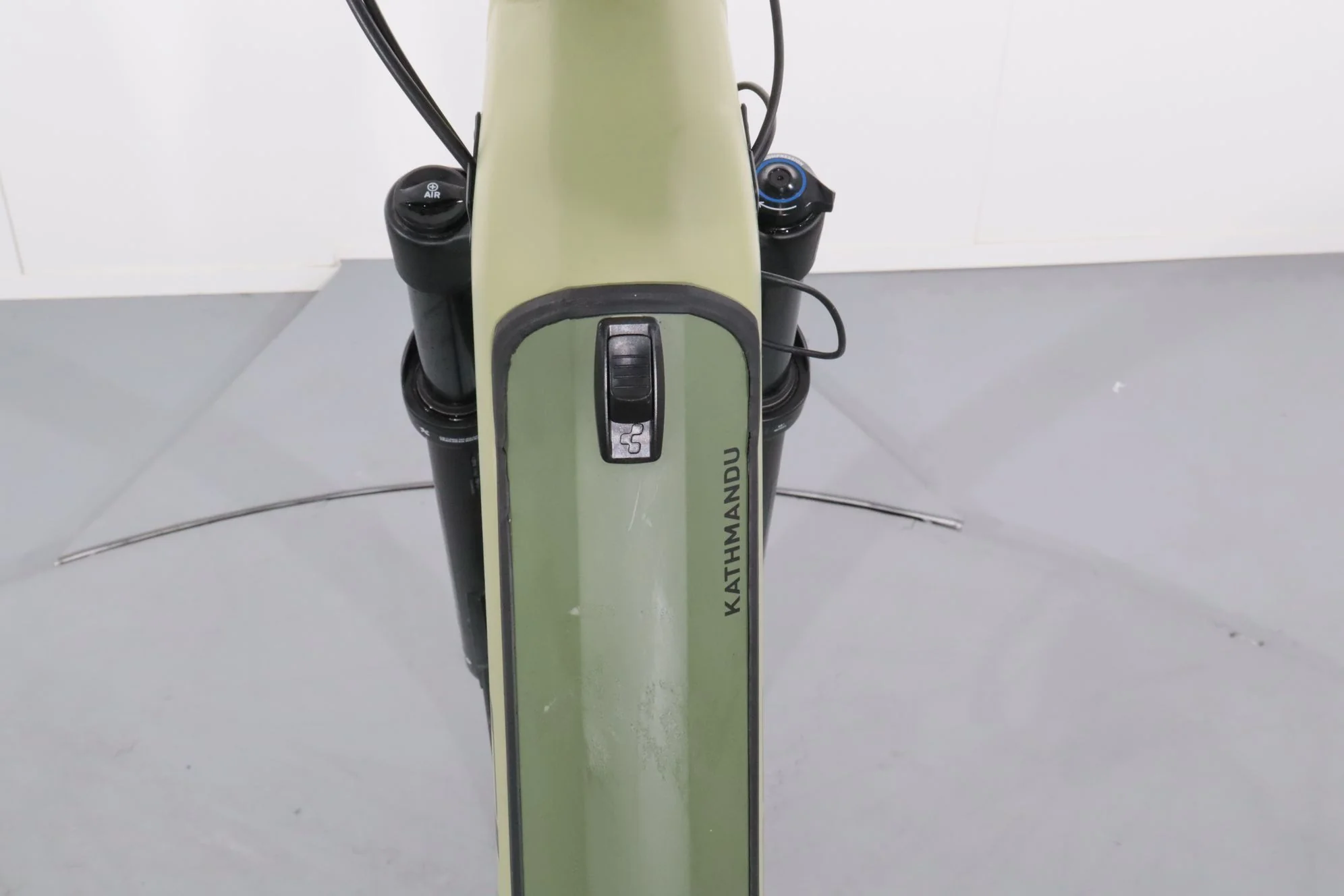 Cube Kathmandu Hybrid SLX 750 - Image 9